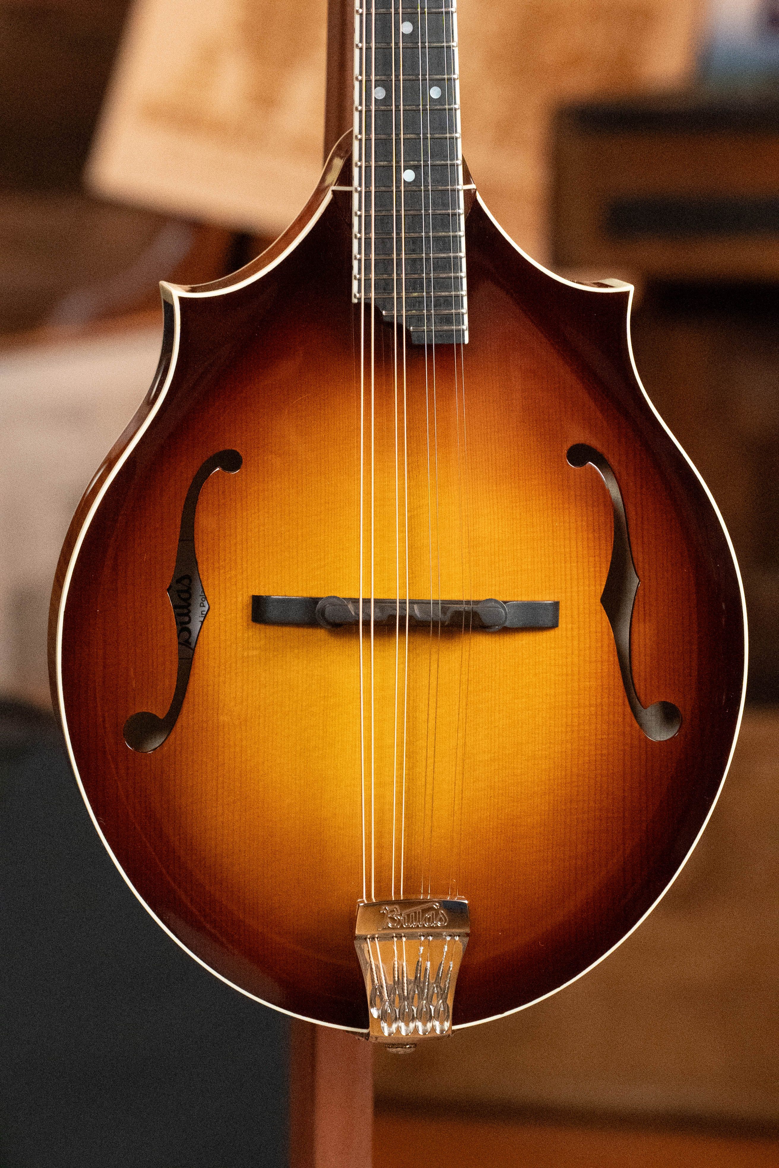 Bulas Carpathian Spruce/Curly Maple Tobacco Sunburst Two-Point Mandolin #8130