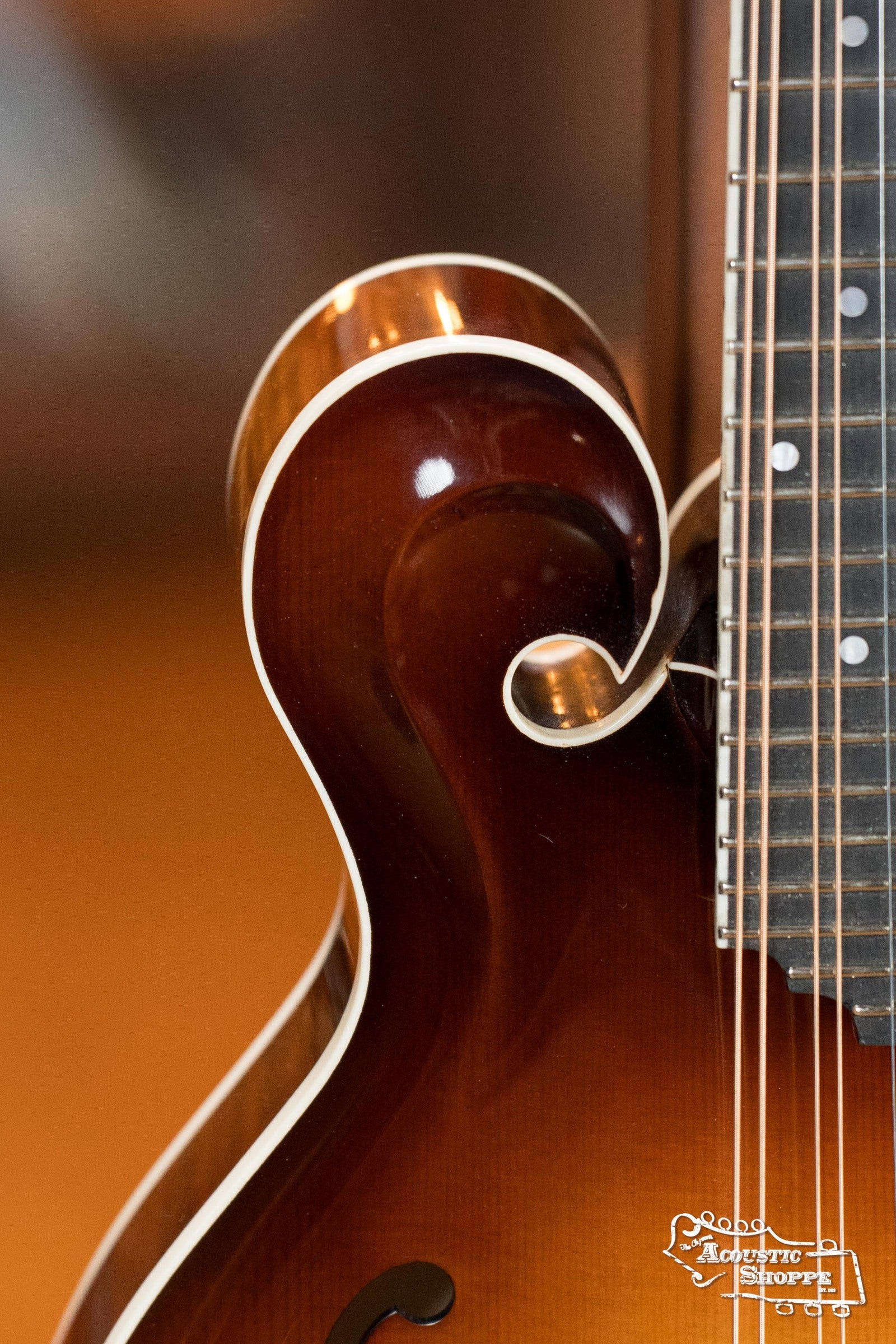 Bulas Carpathian Spruce/Curly Maple Cremona Sunburst F-Style Mandolin #0772