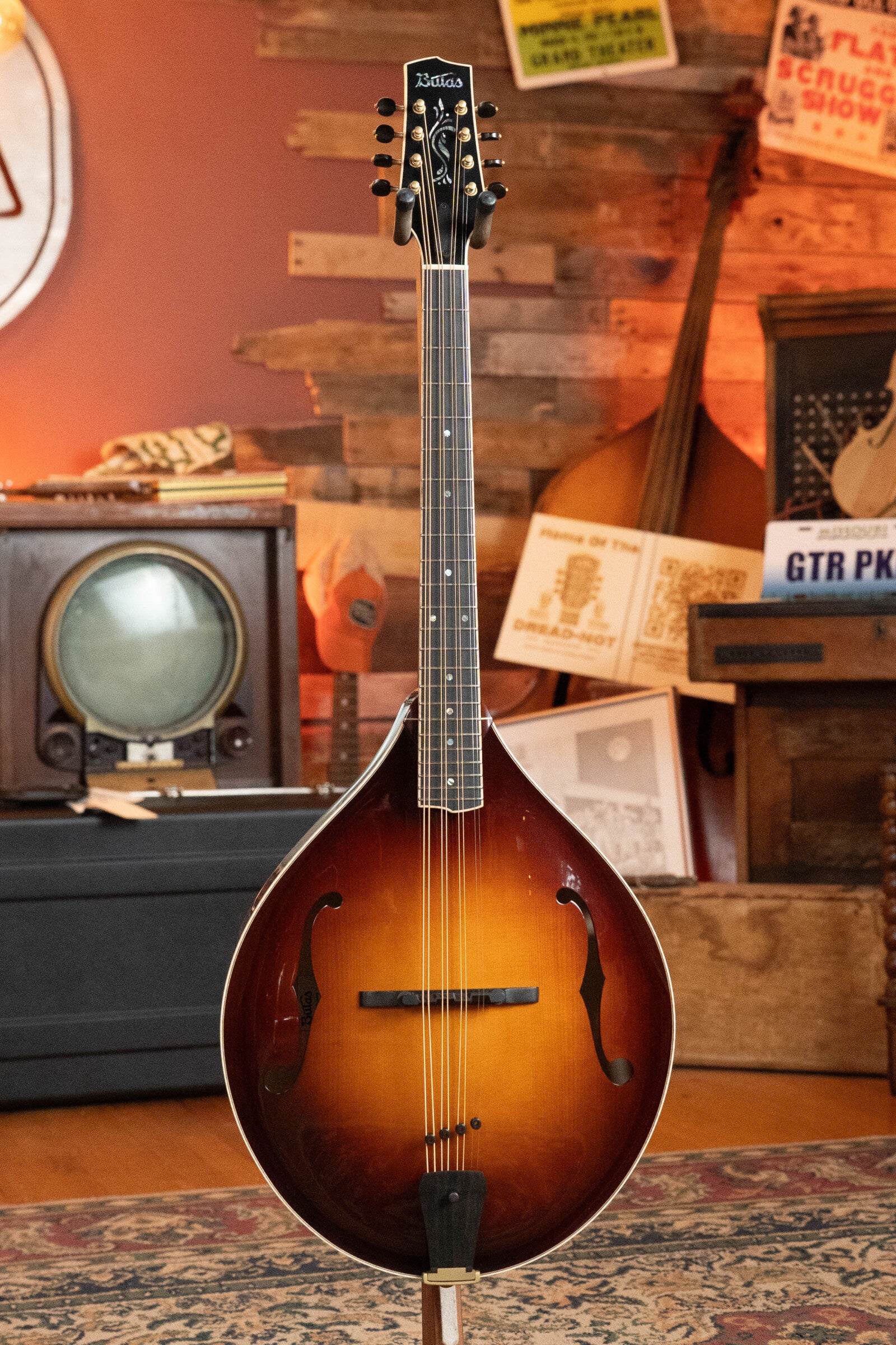 Bulas Carpathian Spruce/Curly Maple Cremona Sunburst Octave Mandolin #8132