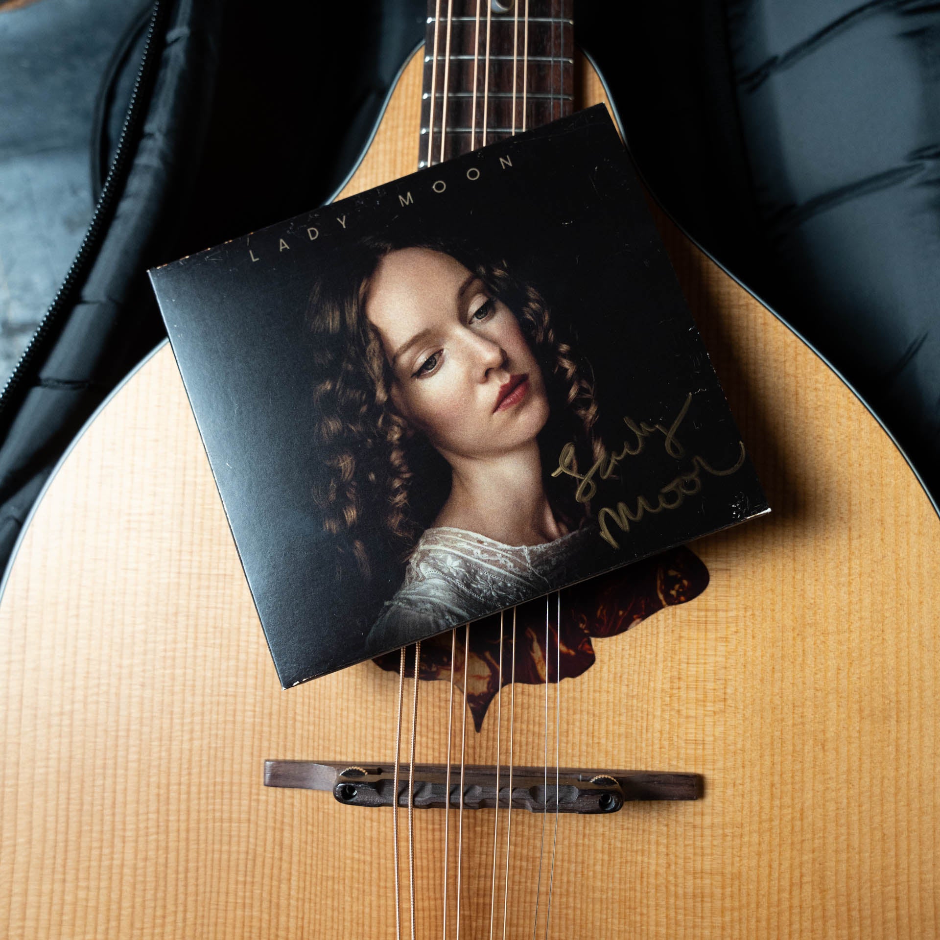 Pre-Order Exclusive! The Ultimate Player's Bundle: Lady Moon Signature