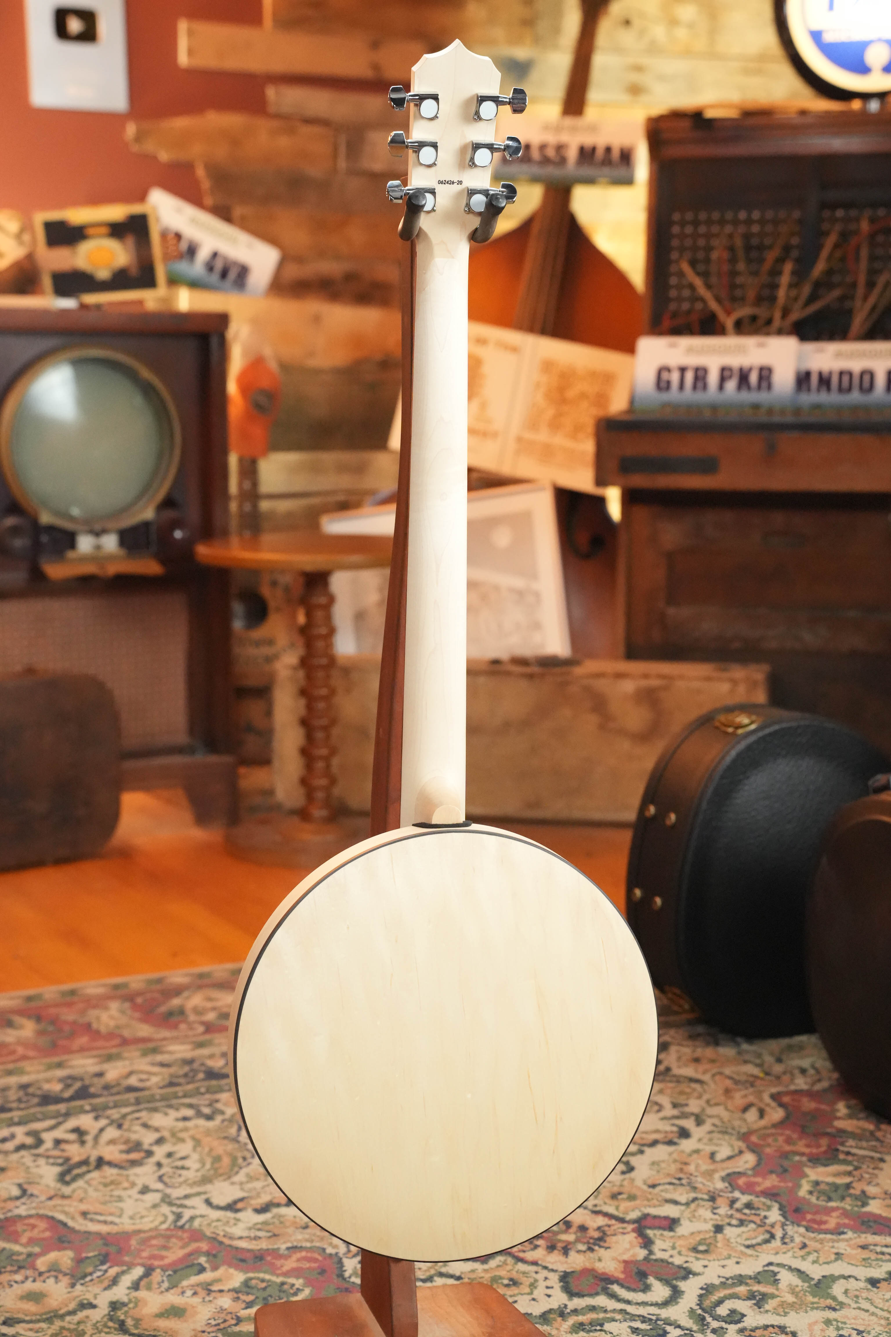 Deering Goodtime 6 R Steel String Banjo W/Kavanjo Pickup #2620