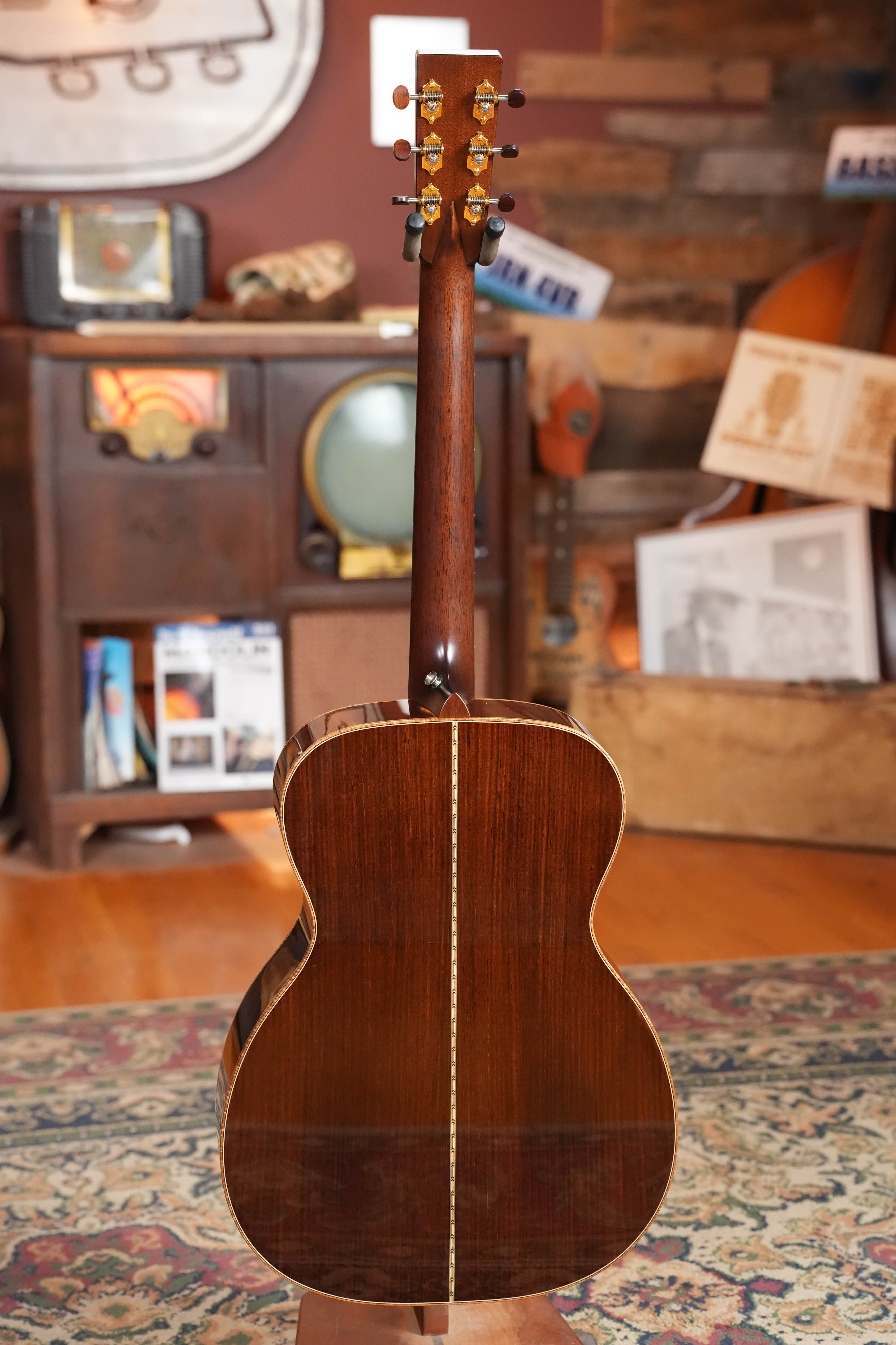 *Dread-Not Certified Used* 2024 Bourgeois Custom Large Soundhole Signature OM Adirondack/Perfect Quarter-Sawn Madagascar Rosewood LSDBS-OM w/ K&K Pickup #0422