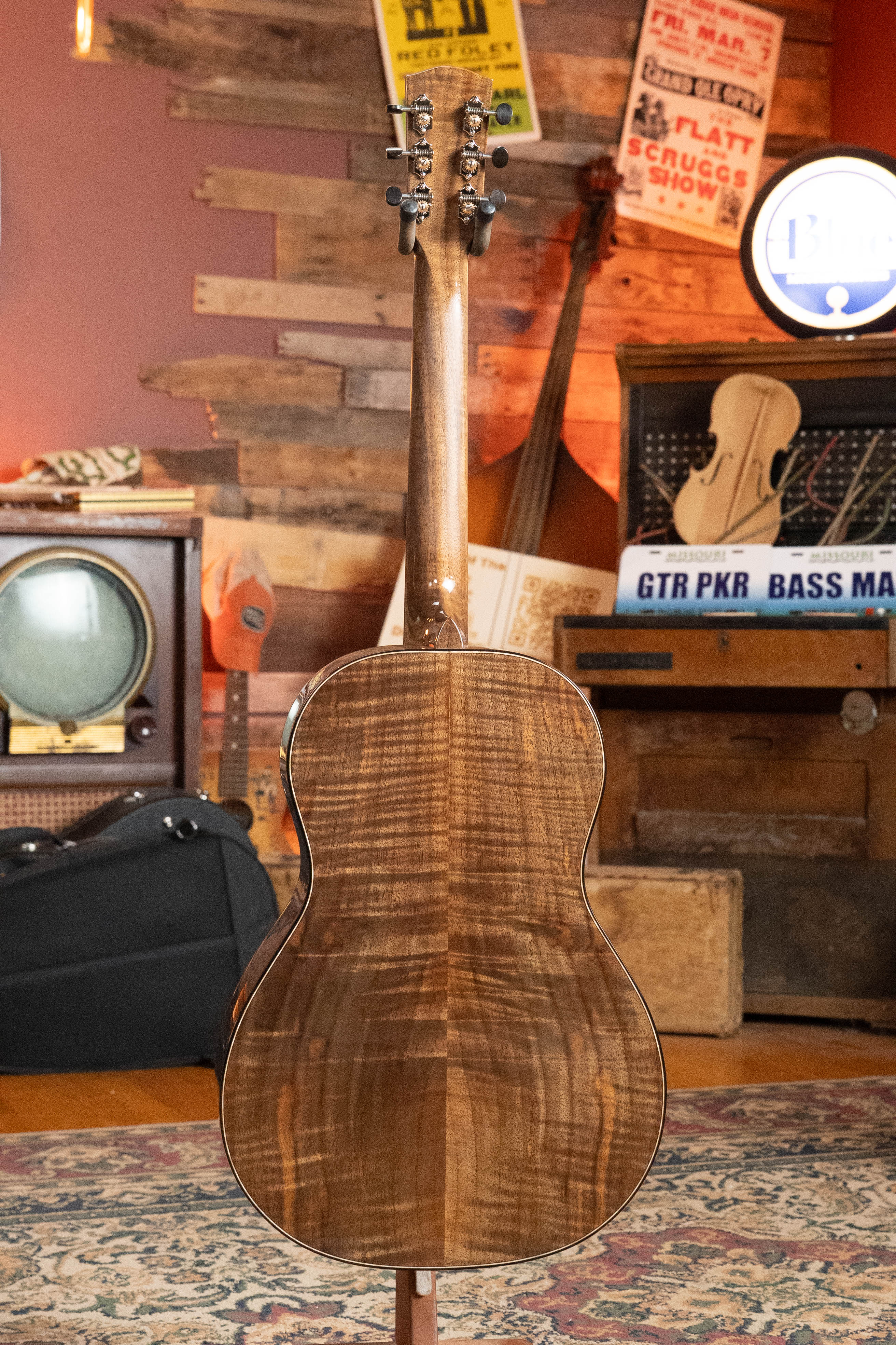 *Dread-Not Certified Used* Bedell Limited Edition Fireside Parlor All Walnut Acoustic Guitar #3020