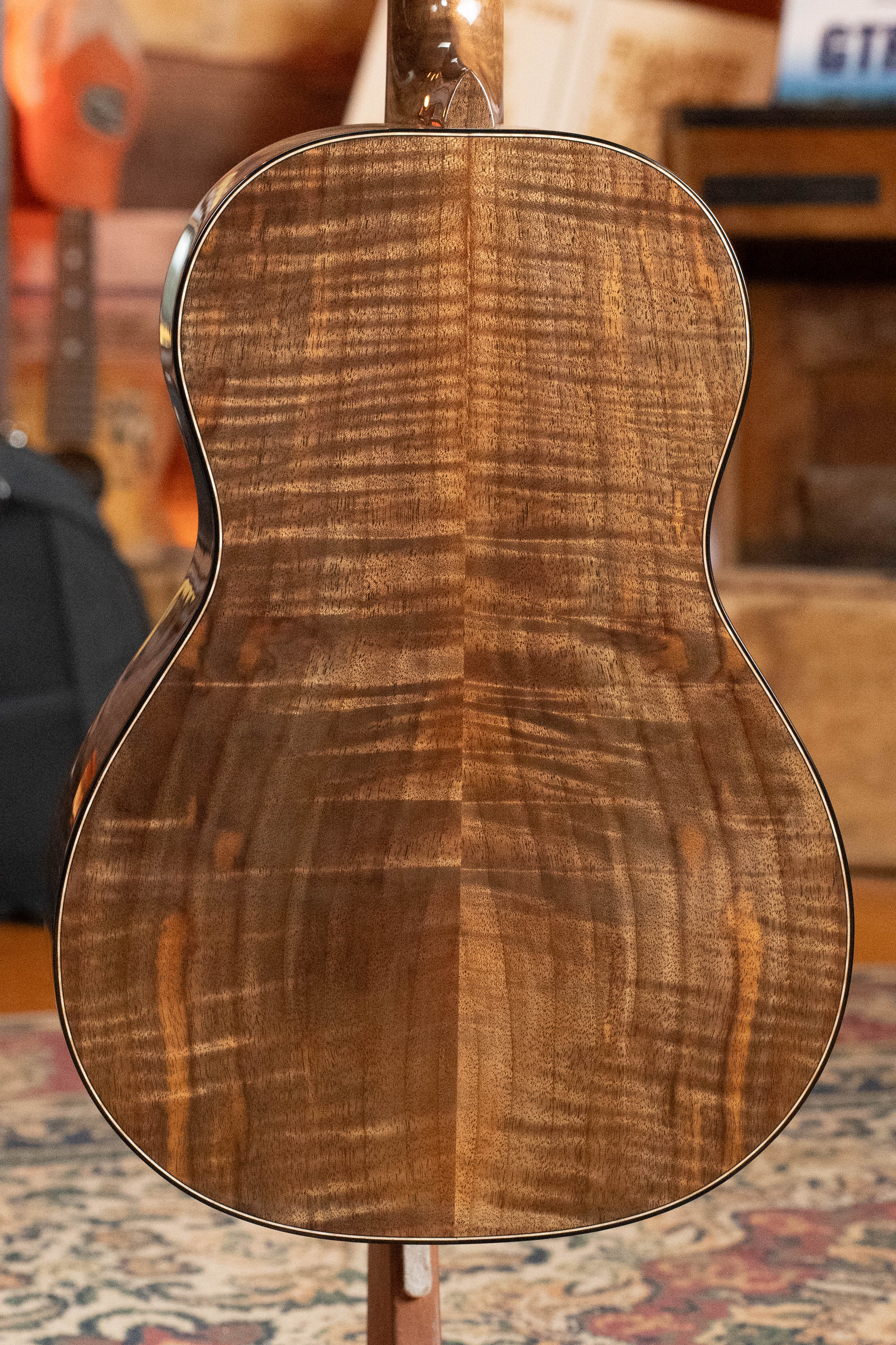 *Dread-Not Certified Used* Bedell Limited Edition Fireside Parlor All Walnut Acoustic Guitar #3020