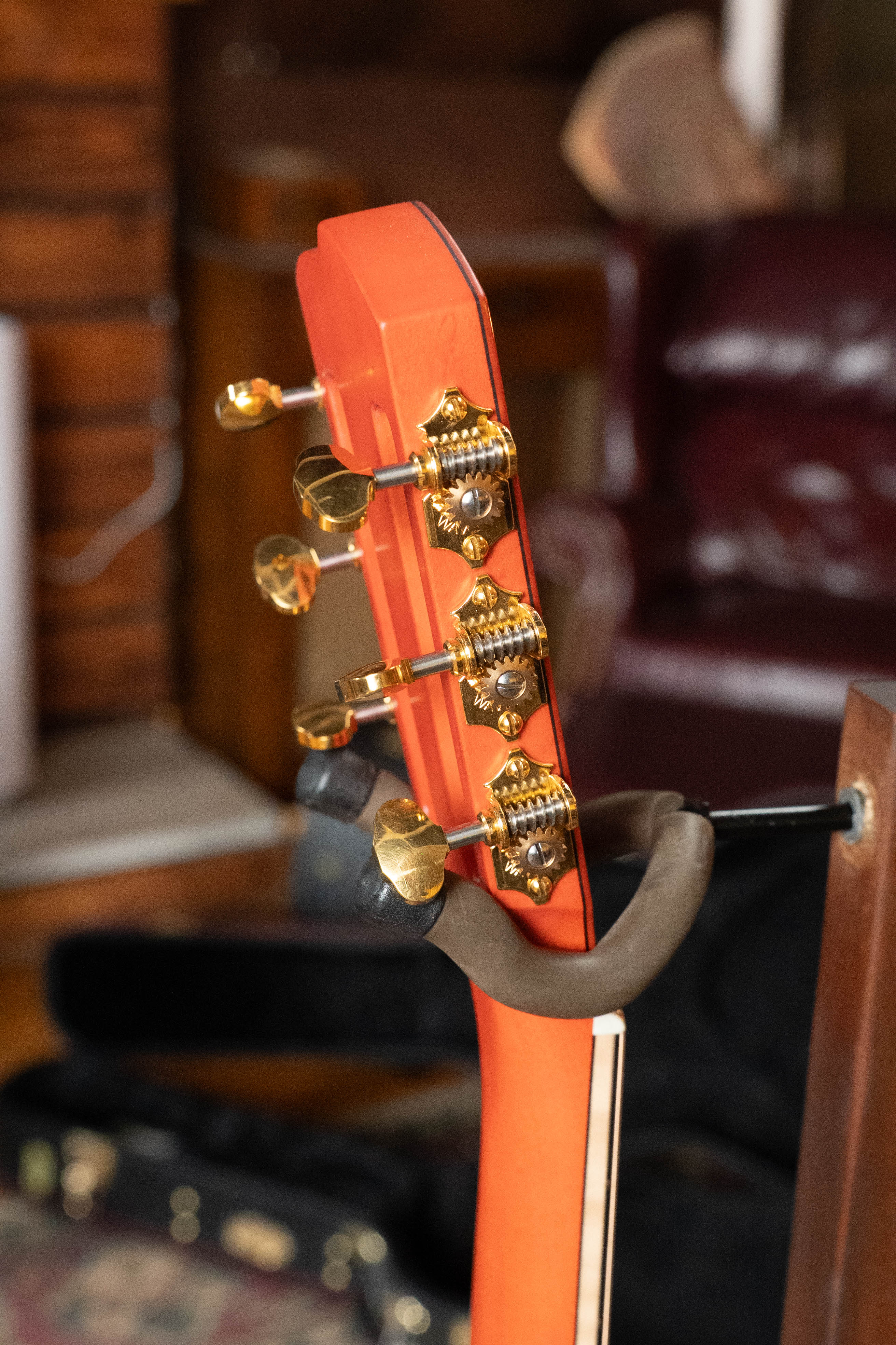 *Dread-Not Certified Used* Breedlove Tom Bedell's Blues Orange Vintage Edition All Myrtlewood Concertina Cutaway Guitar w/LR Baggs Pickup #9079