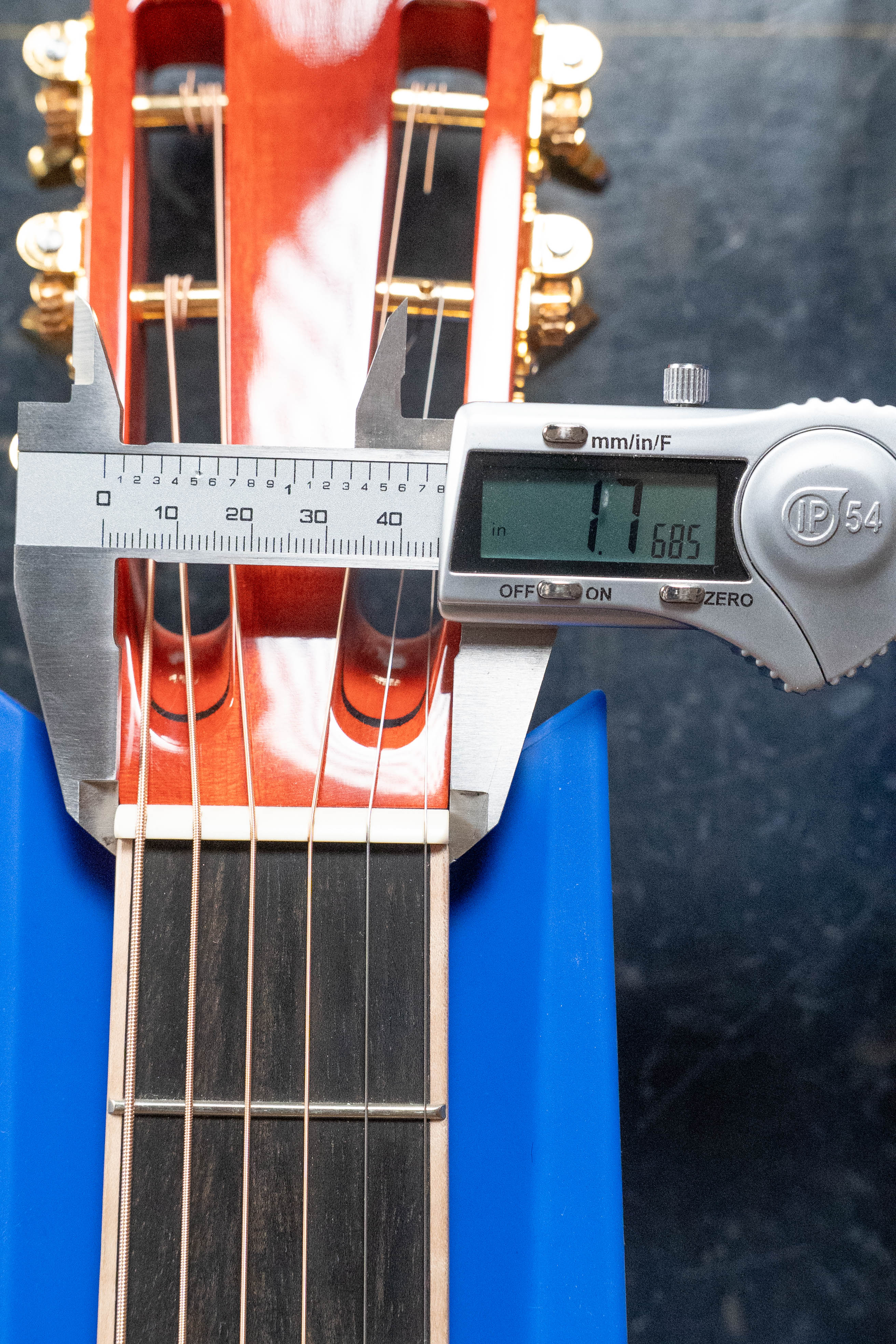 *Dread-Not Certified Used* Breedlove Tom Bedell's Blues Orange Vintage Edition All Myrtlewood Concertina Cutaway Guitar w/LR Baggs Pickup #9079