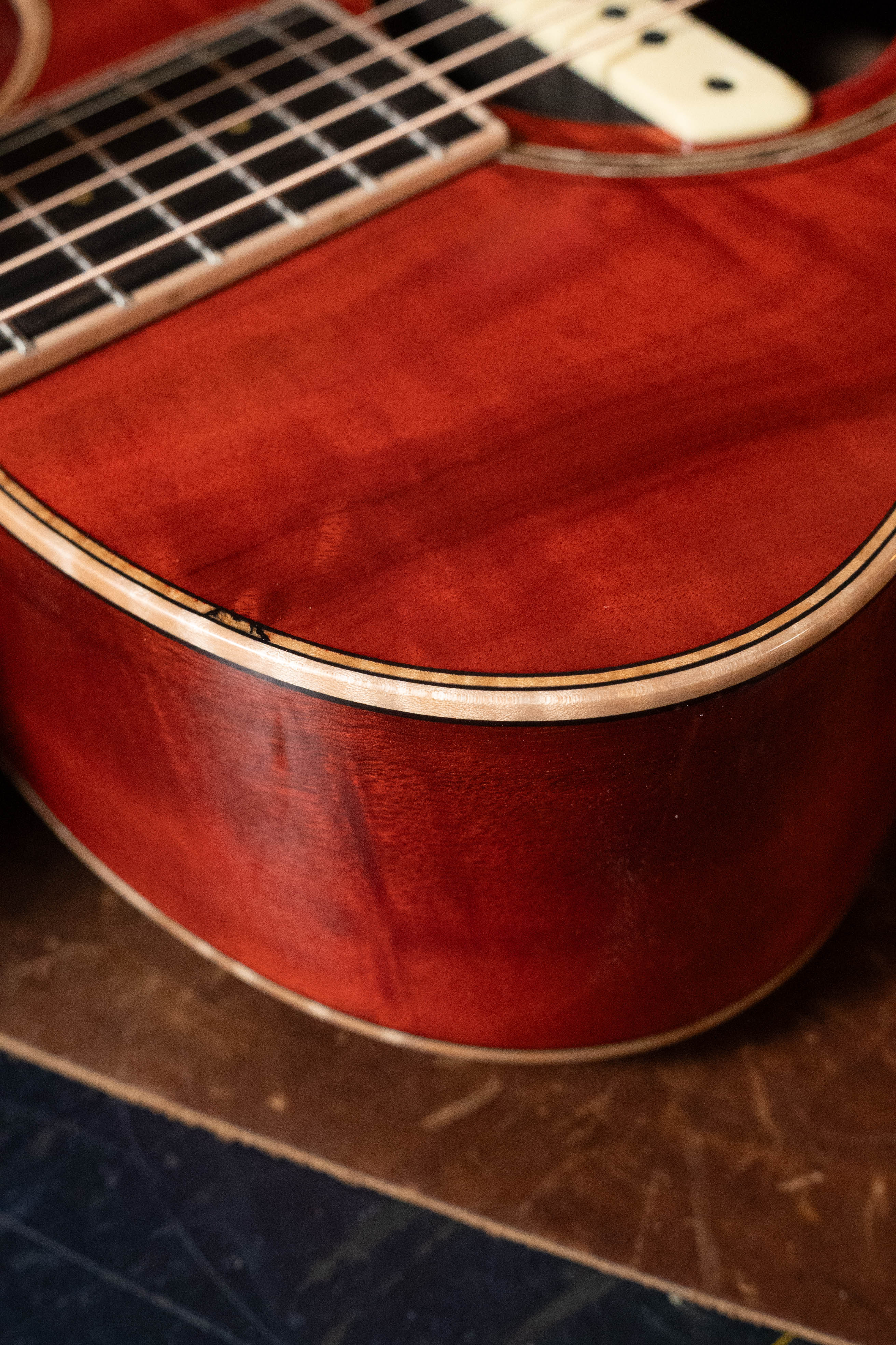 *Dread-Not Certified Used* Breedlove Tom Bedell's Blues Orange Vintage Edition All Myrtlewood Concertina Cutaway Guitar w/LR Baggs Pickup #9079