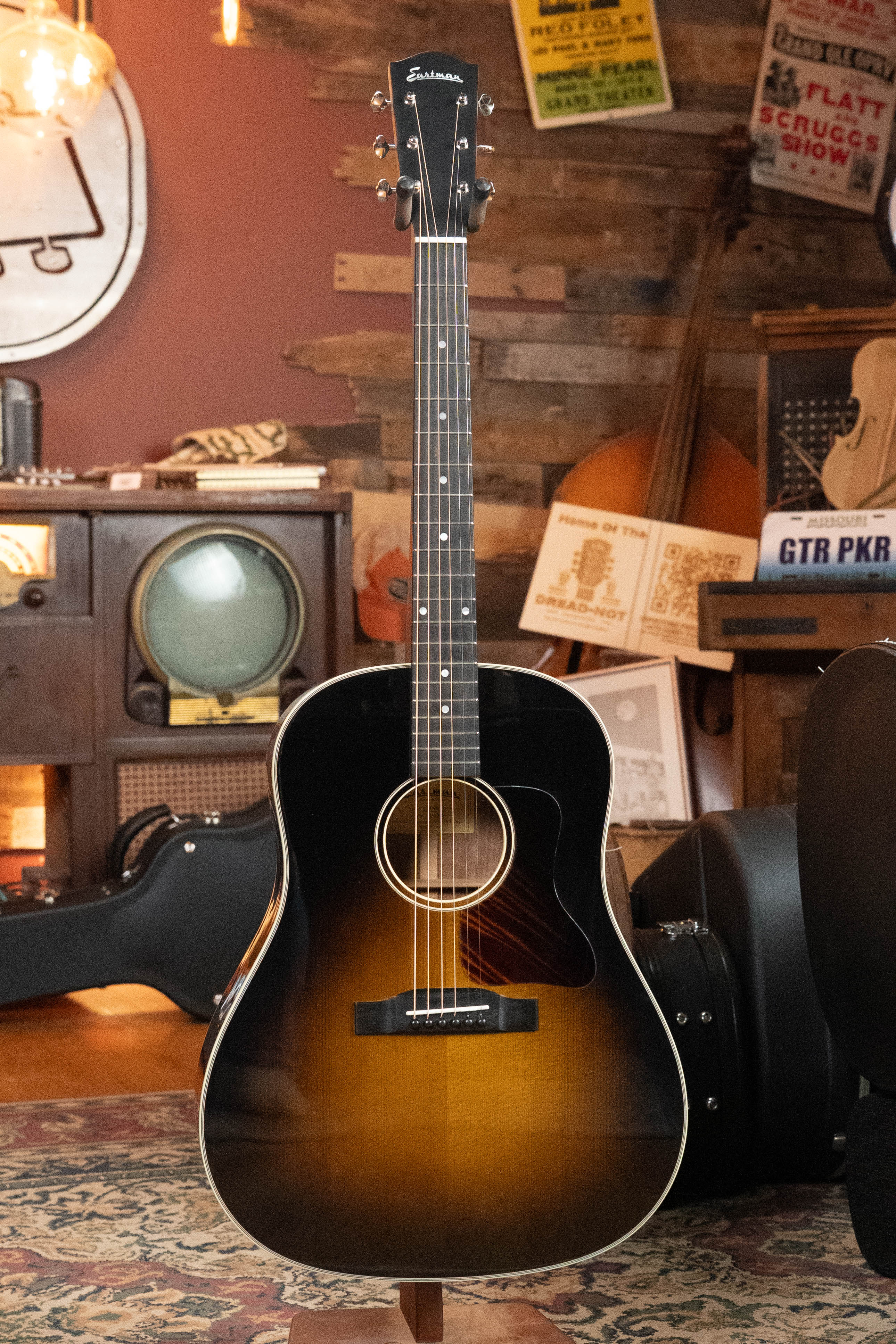 *Dread-Not Certified Used* Eastman E10SS-TC Thermo-Cured Adirondack/Mahogany Sunburst Slope Shoulder Dreadnought Acoustic Guitar #3423