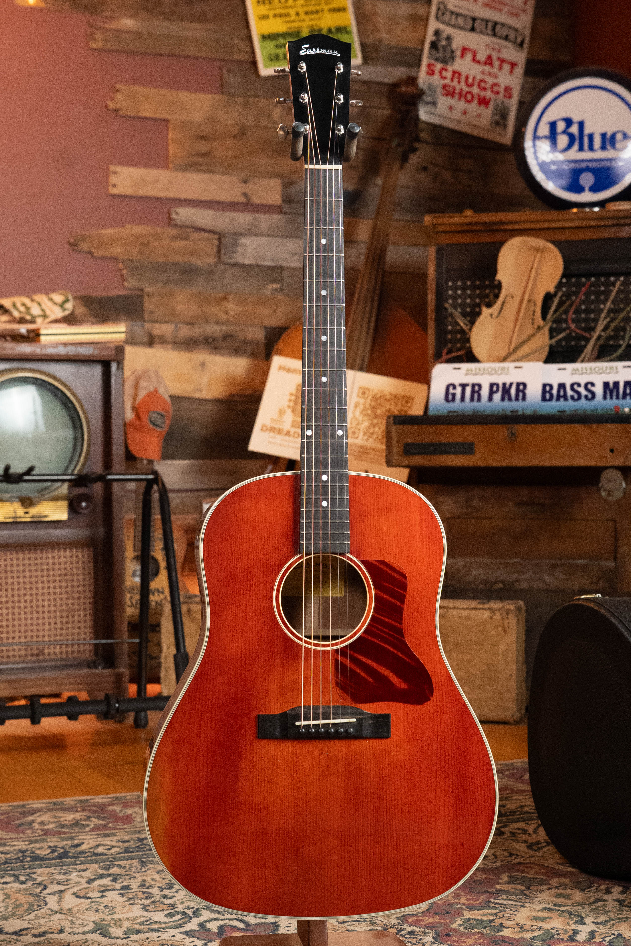 *Dread-Not Certified Used* Eastman E10SS/V Adirondack/Mahogany Antique Varnish Series Slope Shoulder Dreadnought Acoustic Guitar #1964