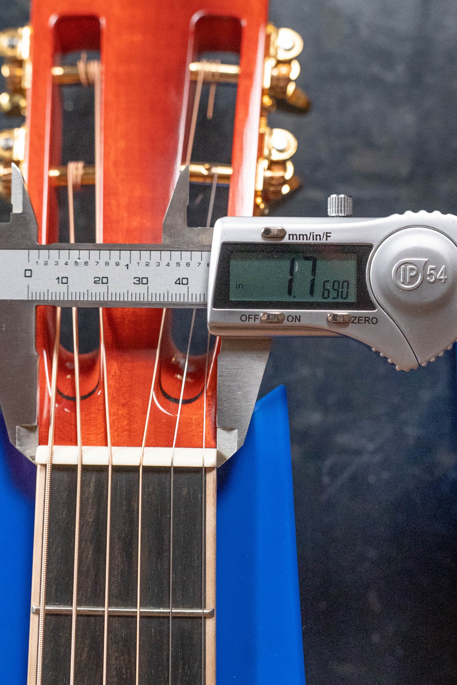 *Dread-Not Certified Floor Model* Breedlove Tom Bedell's Blues Orange Vintage Edition All Myrtlewood Concertina Cutaway Acoustic Guitar w/ LR Baggs M1 Pickup #9079