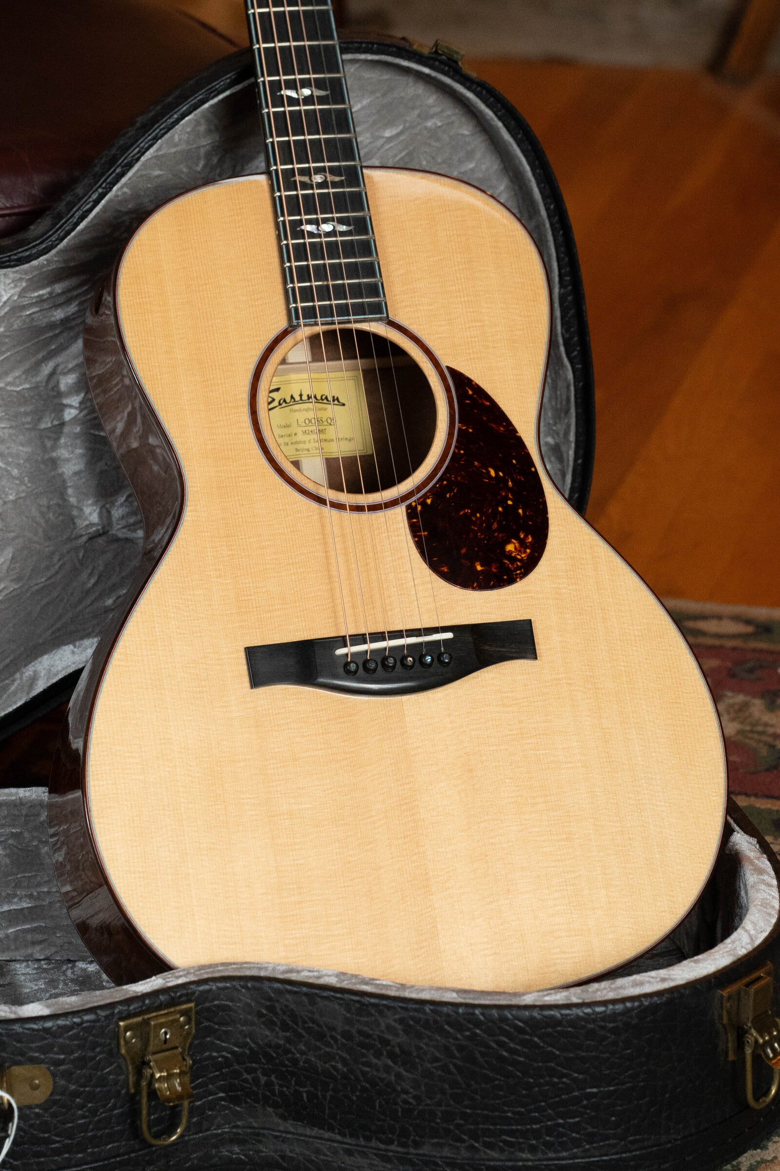 *Dread-Not Certified Used* Eastman L-OOSS-QS Luthier Series European Spruce/AA Quilted Sapele OO Acoustic Guitar #2667