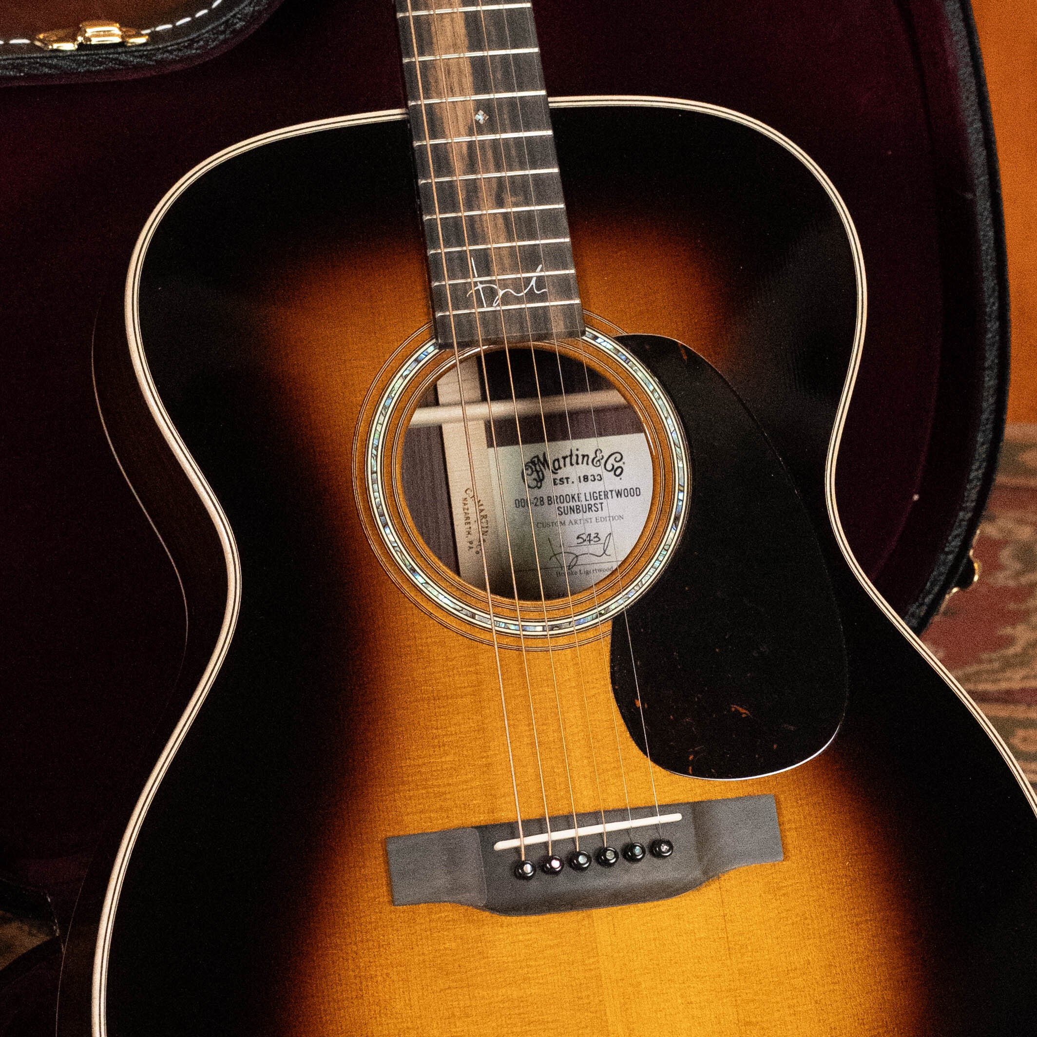 *Dread-Not Certified Used* Martin Brook Ligertwood 000-28 Spruce/Rosewood OOO Sunburst Acoustic Guitar #1699