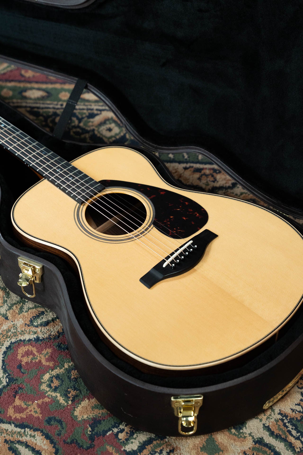 *Dread-Not Certified Used* Yamaha LS26R Engelmann Spruce/Rosewood Concert Body Acoustic Guitar #078A