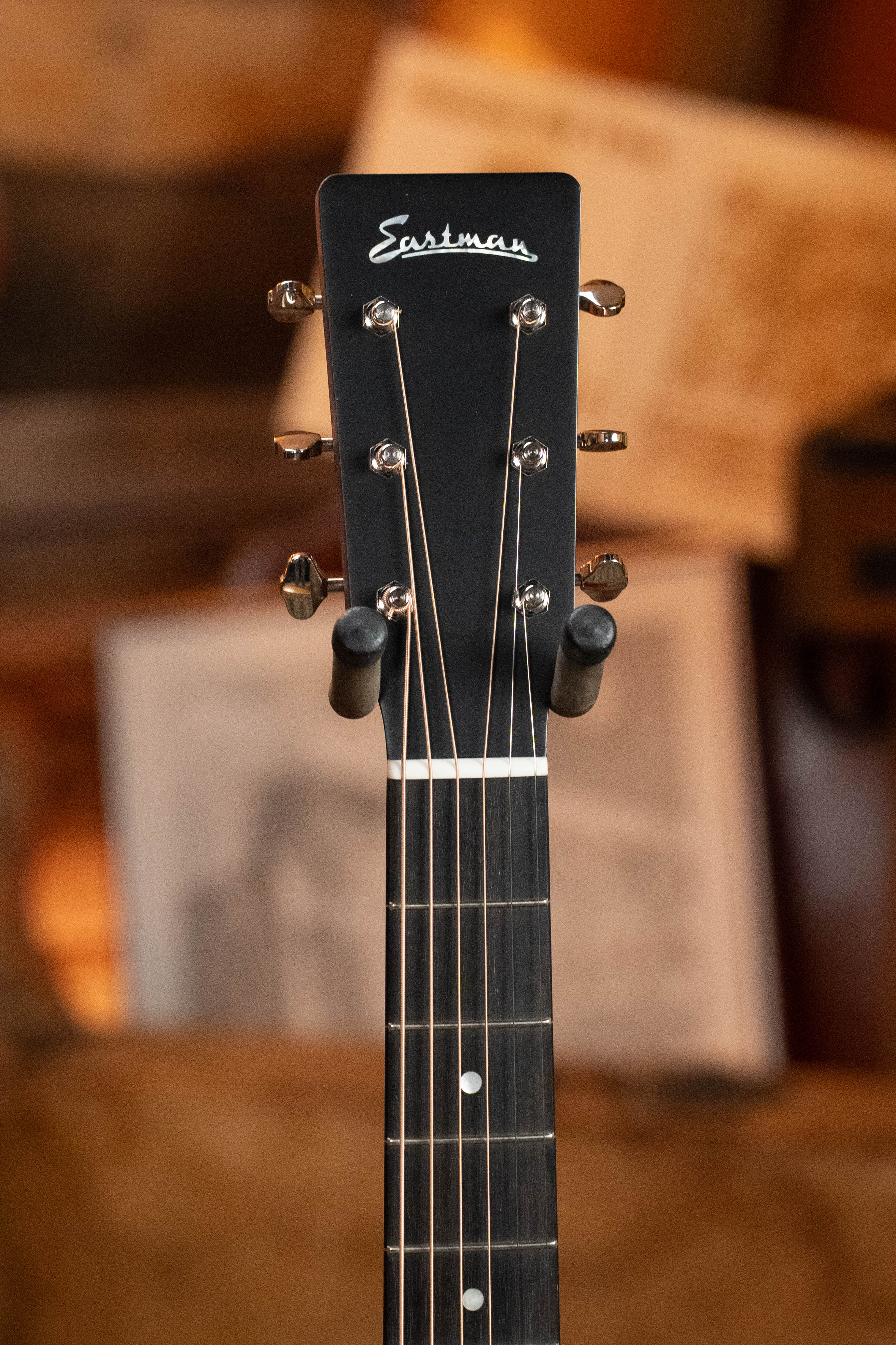 Eastman E1D-DLX Sitka/Sapele Dreadnought Guitar w/Fishman Pickup #5653