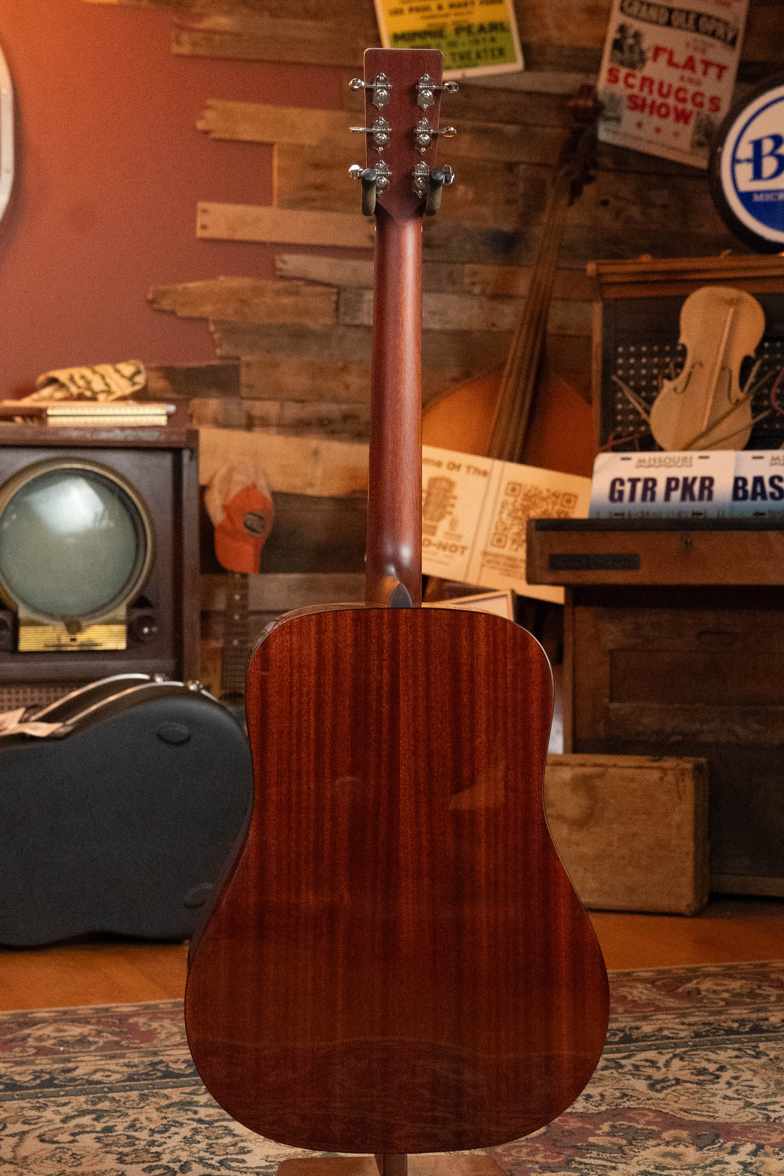 Eastman E1D-DLX Sitka/Sapele Dreadnought Guitar w/Fishman Pickup #5653