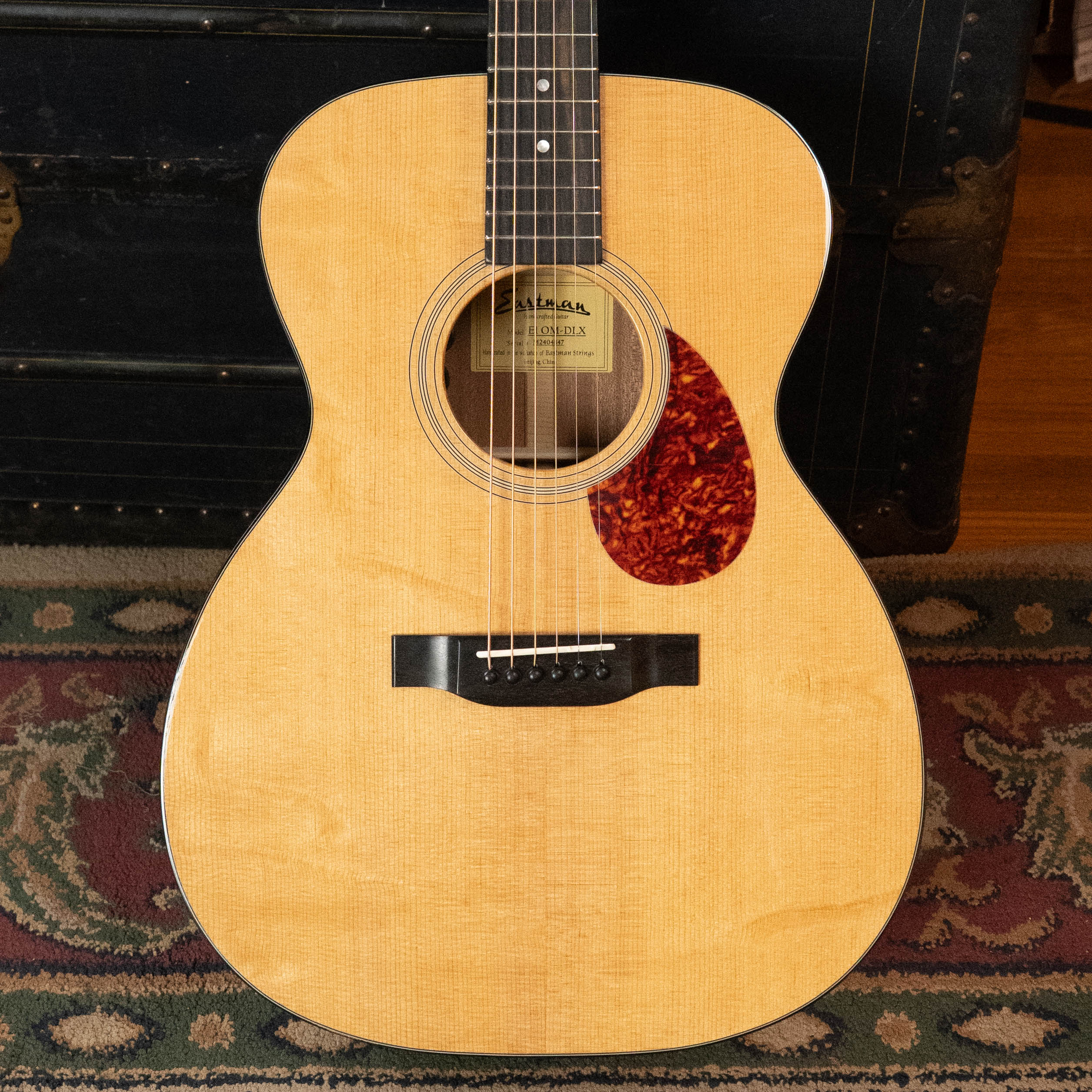 Eastman E1OM-DLX All Solid Sitka/Sapele OM Guitar w/Fishman Pickup #4847