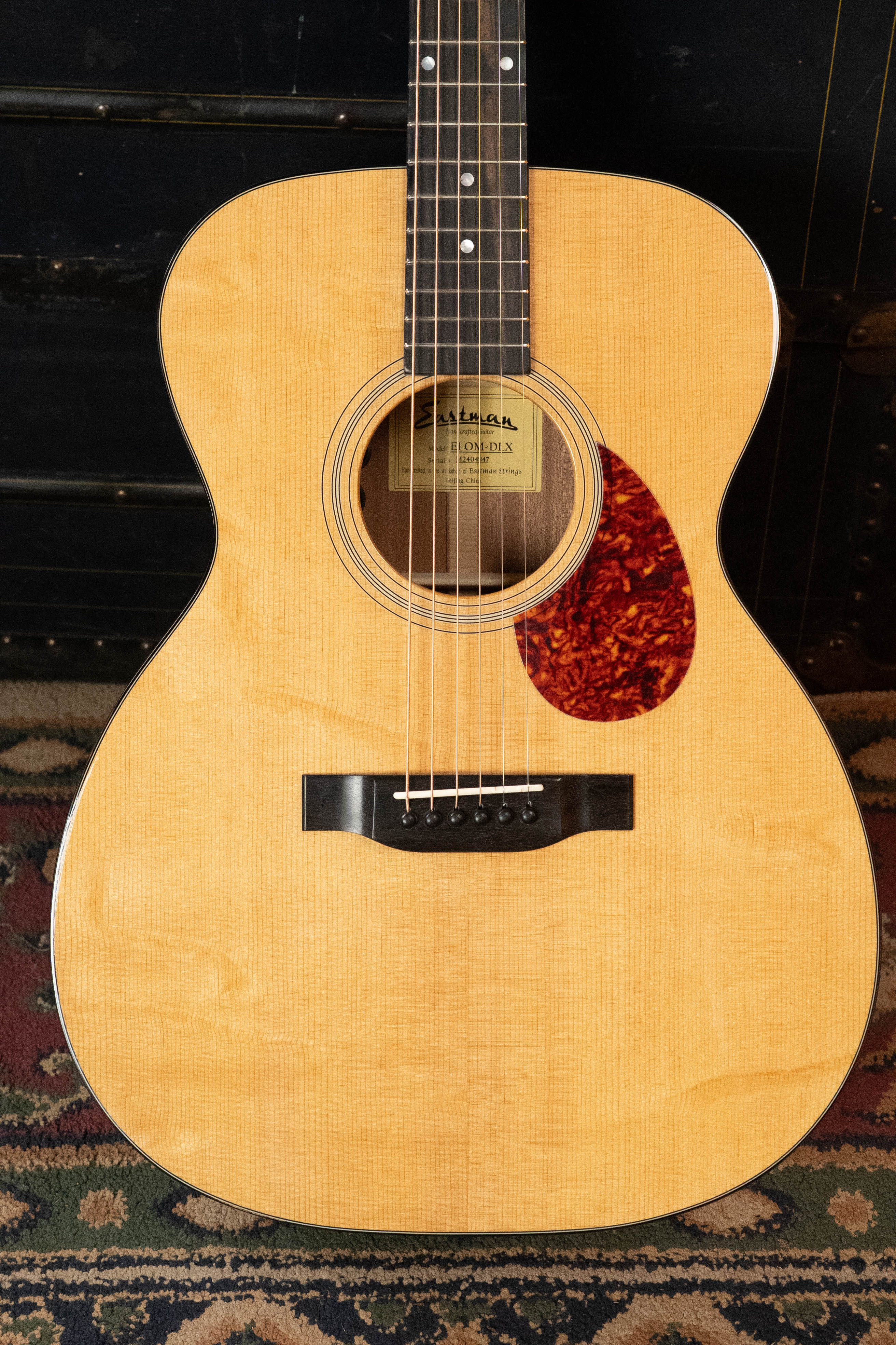 Eastman E1OM-DLX All Solid Sitka/Sapele OM Guitar w/Fishman Pickup #4847