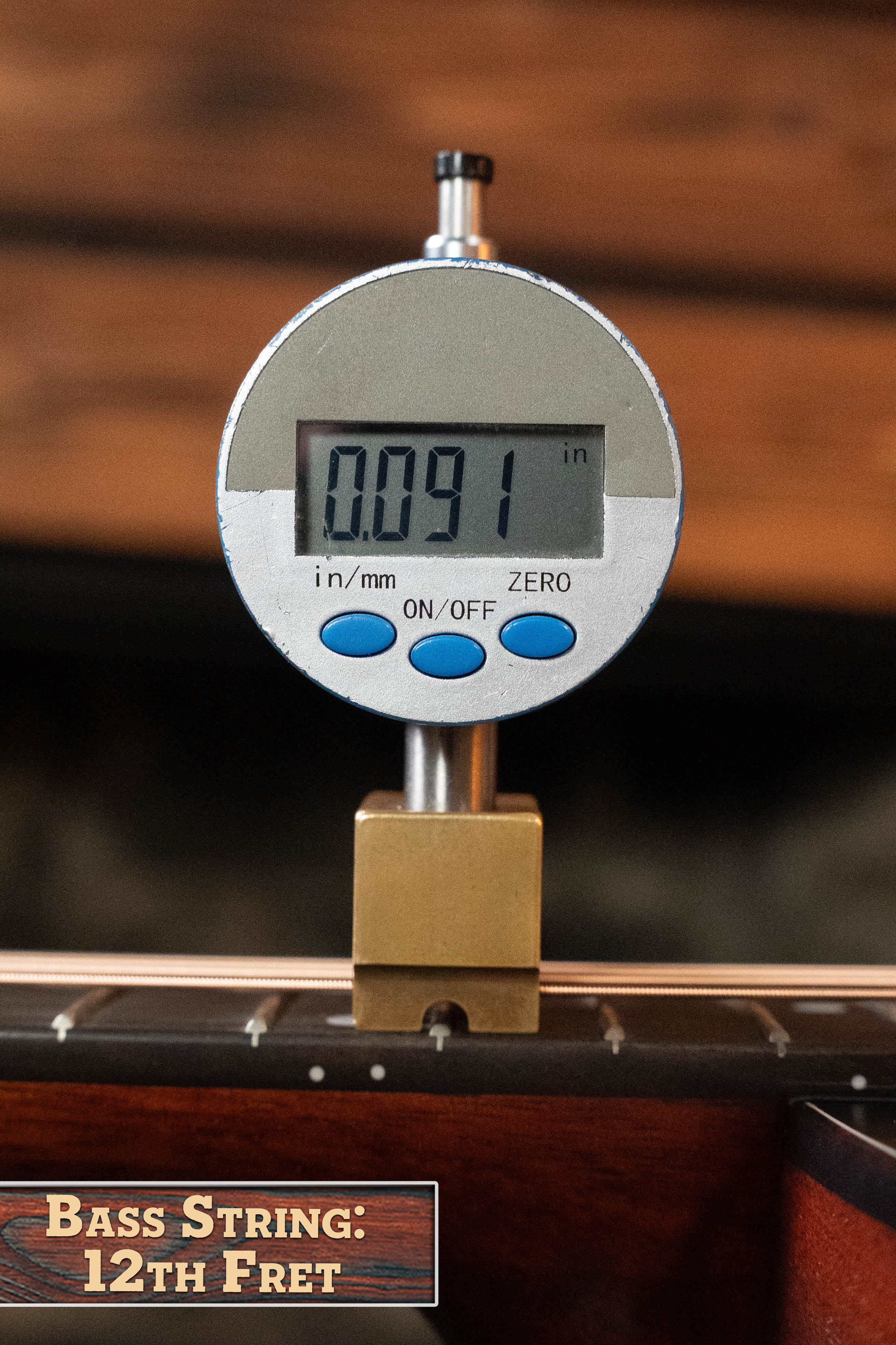 Eastman E1SS-SB Sitka/Sapele Sunburst Slope Shoulder Dreadnought Acoustic Guitar #1443