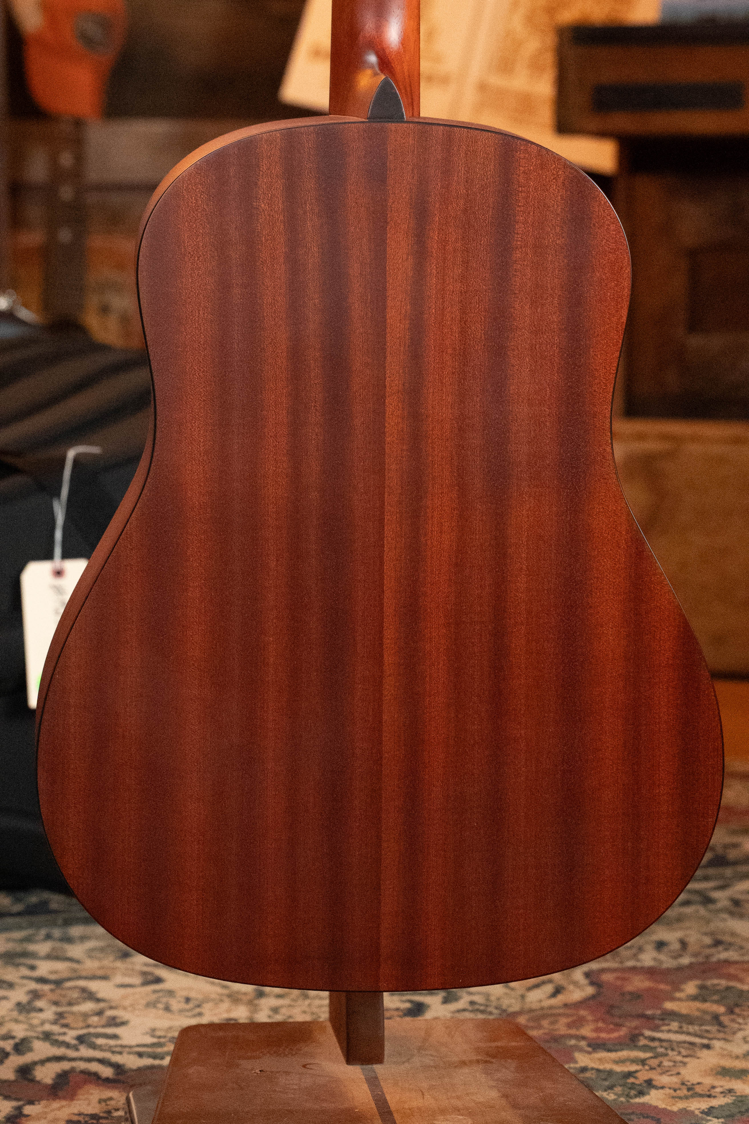 Eastman E1SS-SB Sitka/Sapele Sunburst Slope Shoulder Dreadnought Acoustic Guitar #8068