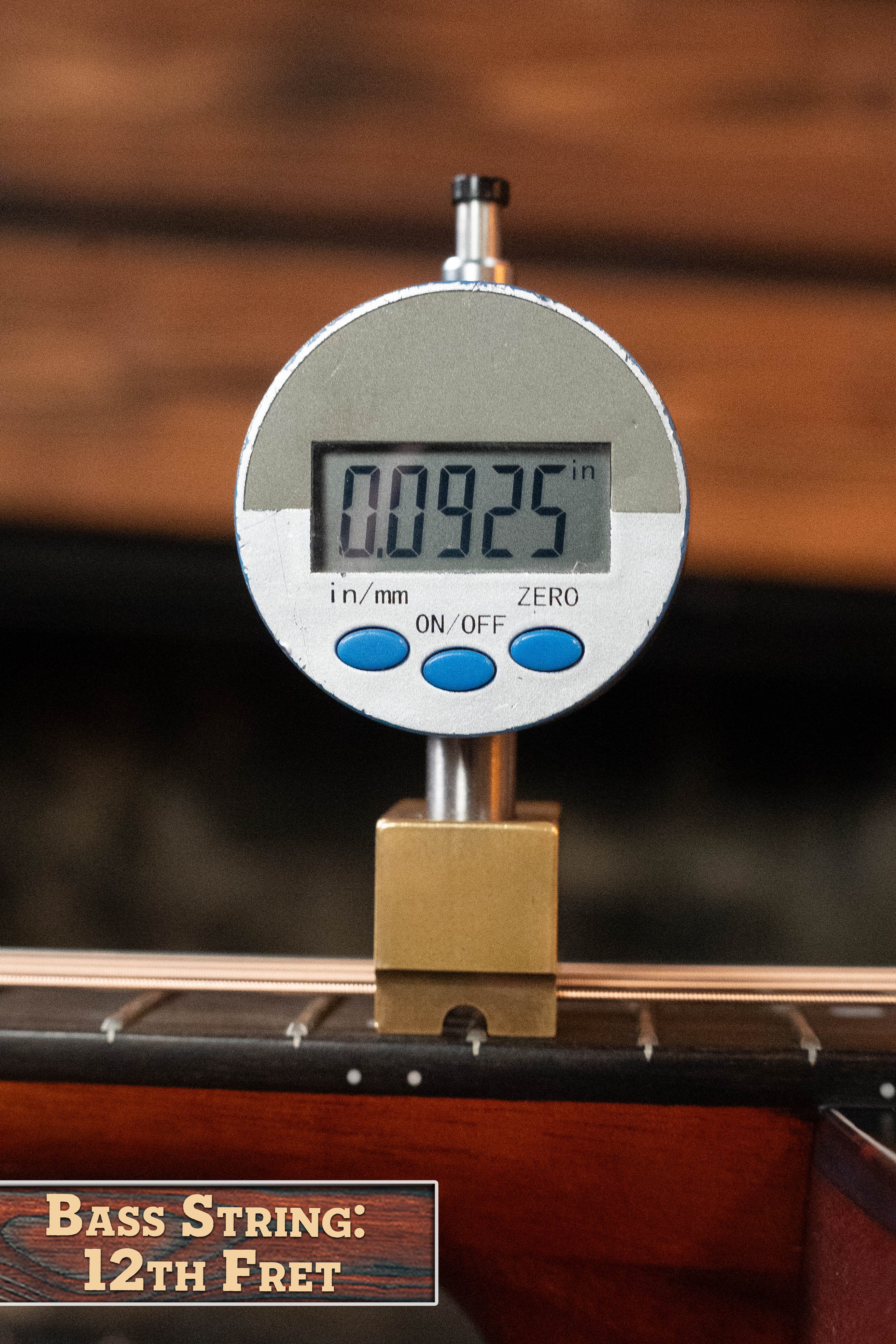 Eastman E1SS-SB Sitka/Sapele Sunburst Slope Shoulder Dreadnought Acoustic Guitar #8068