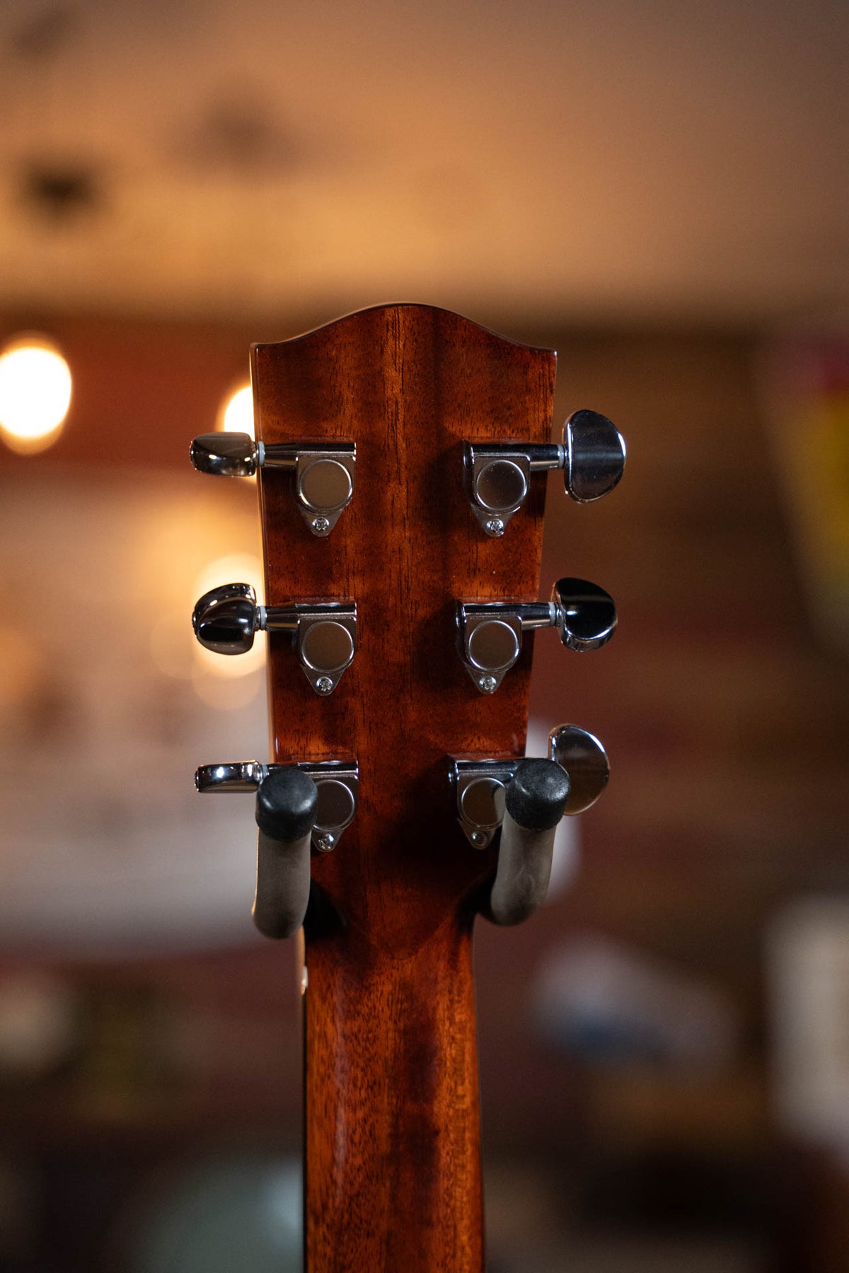 Eastman AC122-1CE-DLX Gloss Grand Auditorium Cutaway Acoustic-Electric Guitar #9634