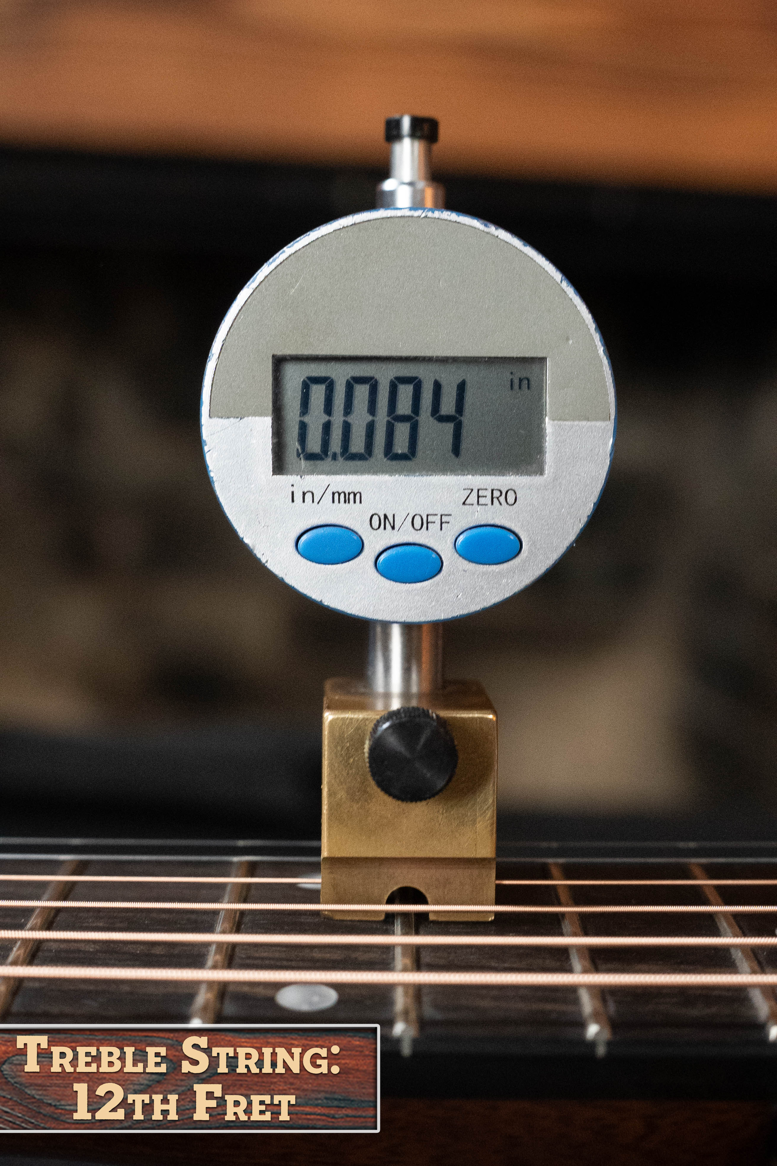 Eastman AC222CE-DLX-GB Sitka/Ovangkol Goldburst Cutaway Grand Auditorium Guitar w/Fishman Pickup #0213