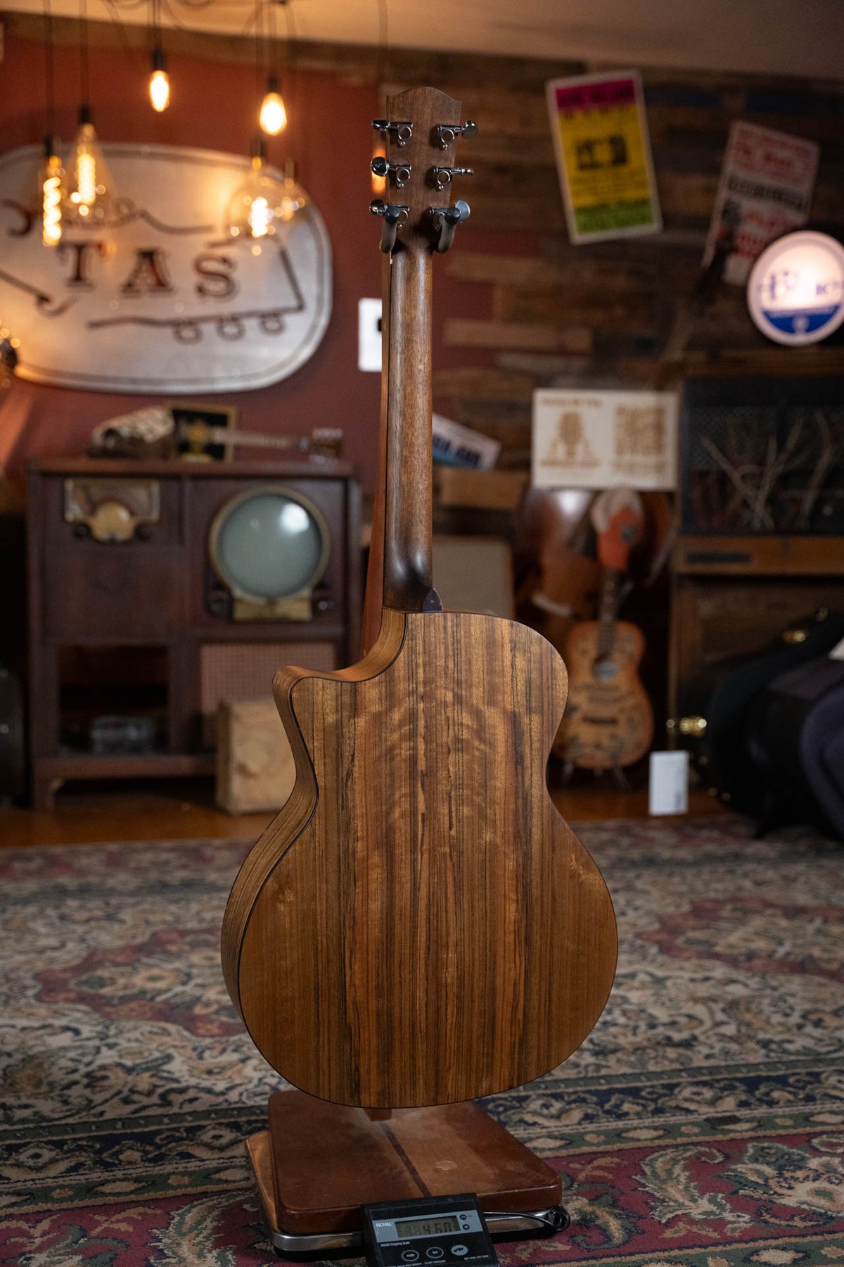 Eastman AC222CE Grand Auditorium Cutaway Acoustic-Electric Guitar #7435