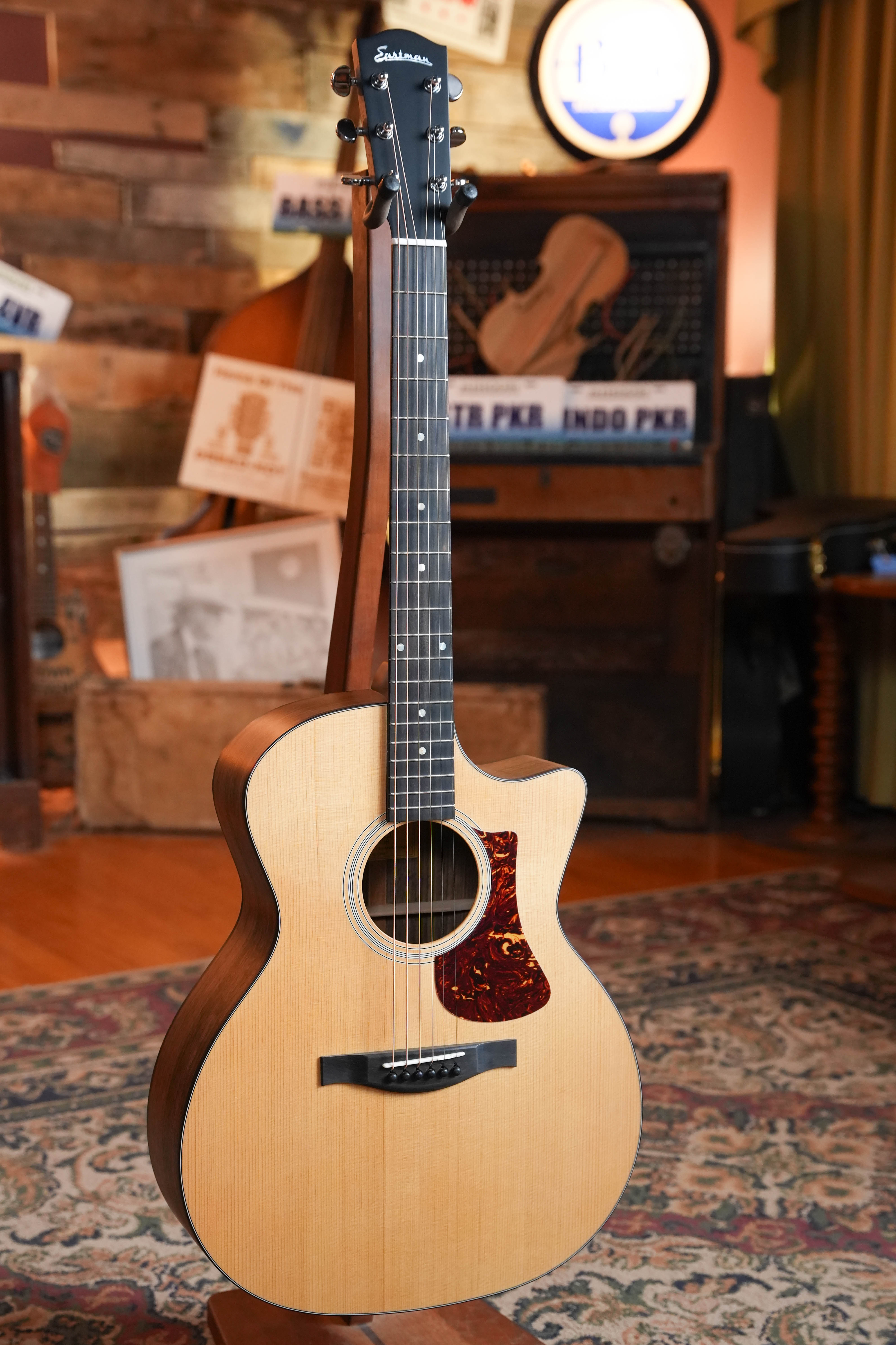 Eastman AC222CE Sitka/Ovangkol Grand Auditorium Acoustic Guitar #7484