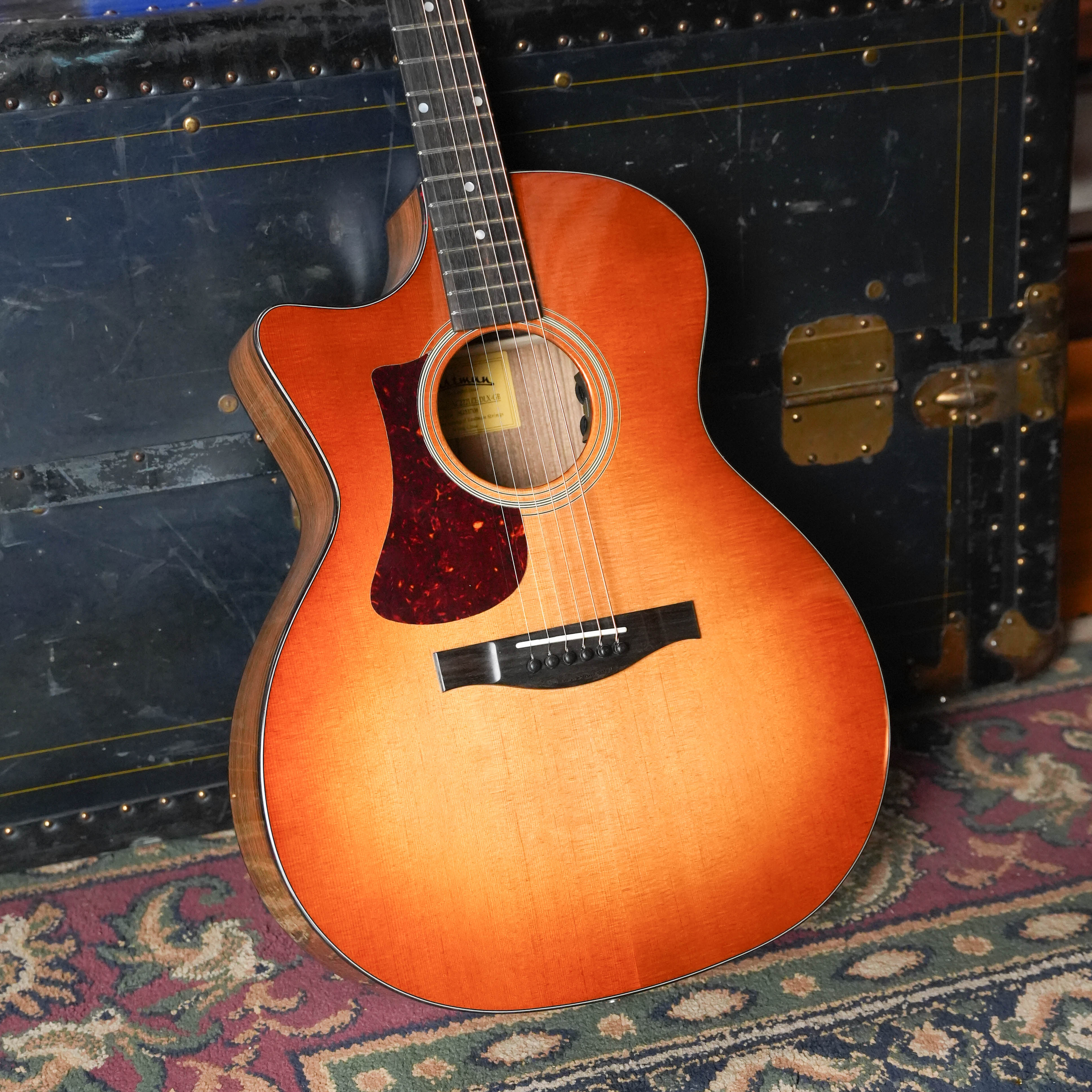 Eastman AC222LCE-DLX-GB Left-Handed Goldburst Cutaway Grand Auditorium Guitar w/Fishman Pickup #7136