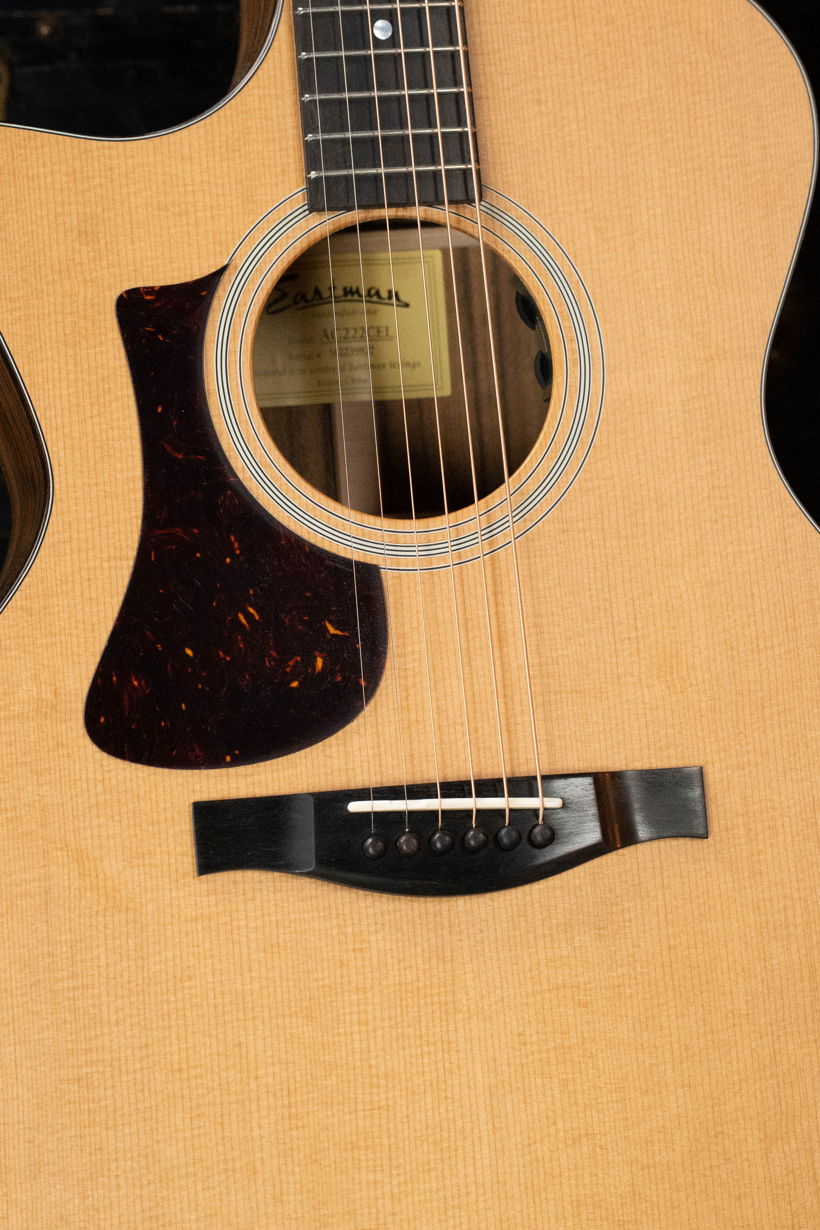 Eastman AC222LCE Sitka/Ovangkol *Left-Handed* Grand Auditorium Guitar w/Fishman Pickup #9827