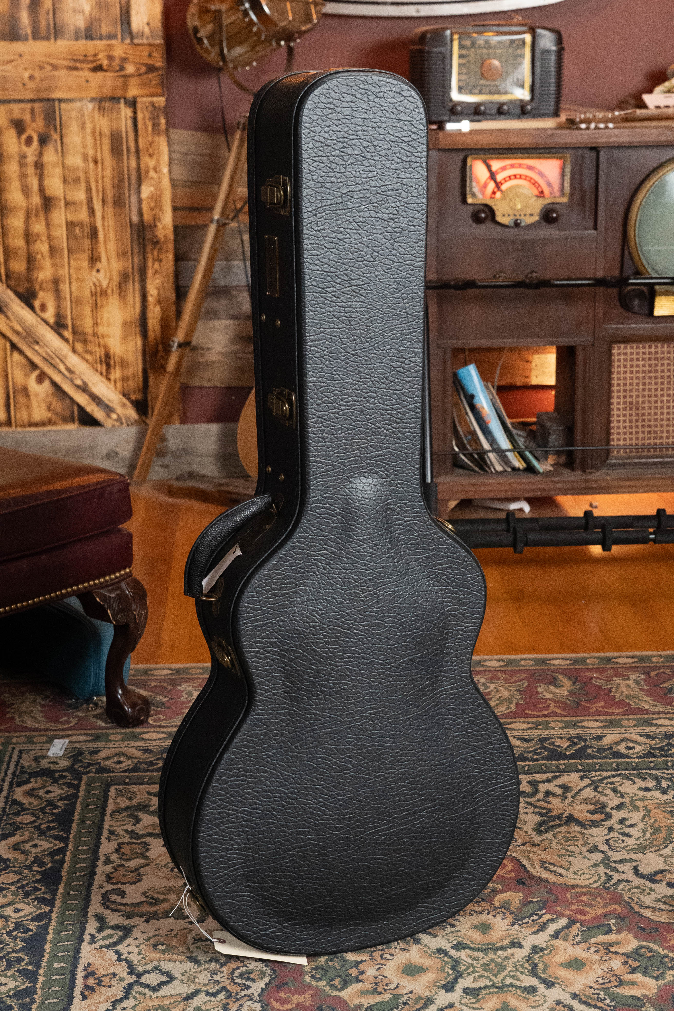 Eastman AC322CE Sitka/Mahogany Cutaway Grand Auditorium Guitar w/LR Baggs Pickup #2402