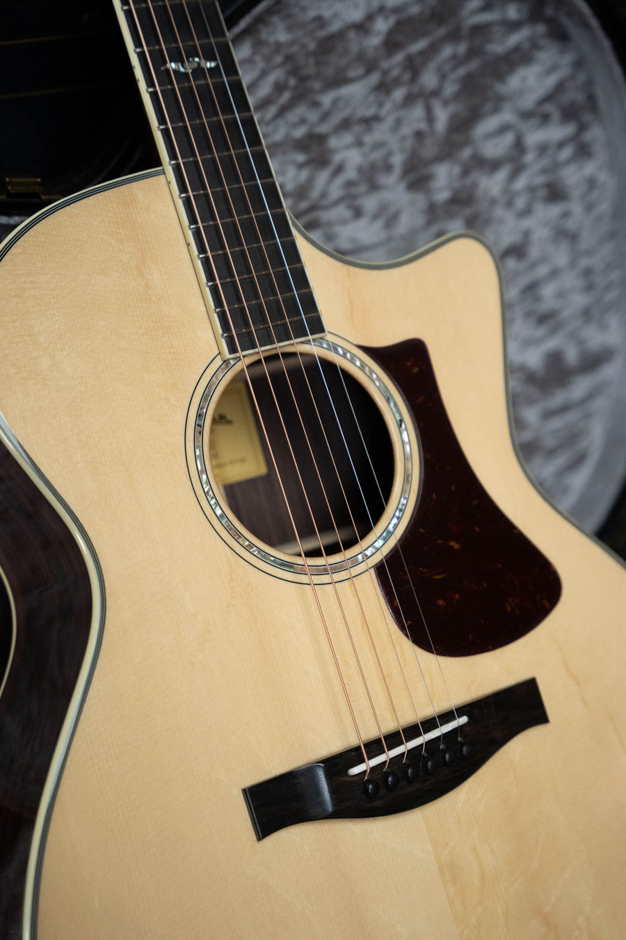 Eastman AC422CE Cutaway Grand Auditorium Acoustic-Electric Guitar #4735