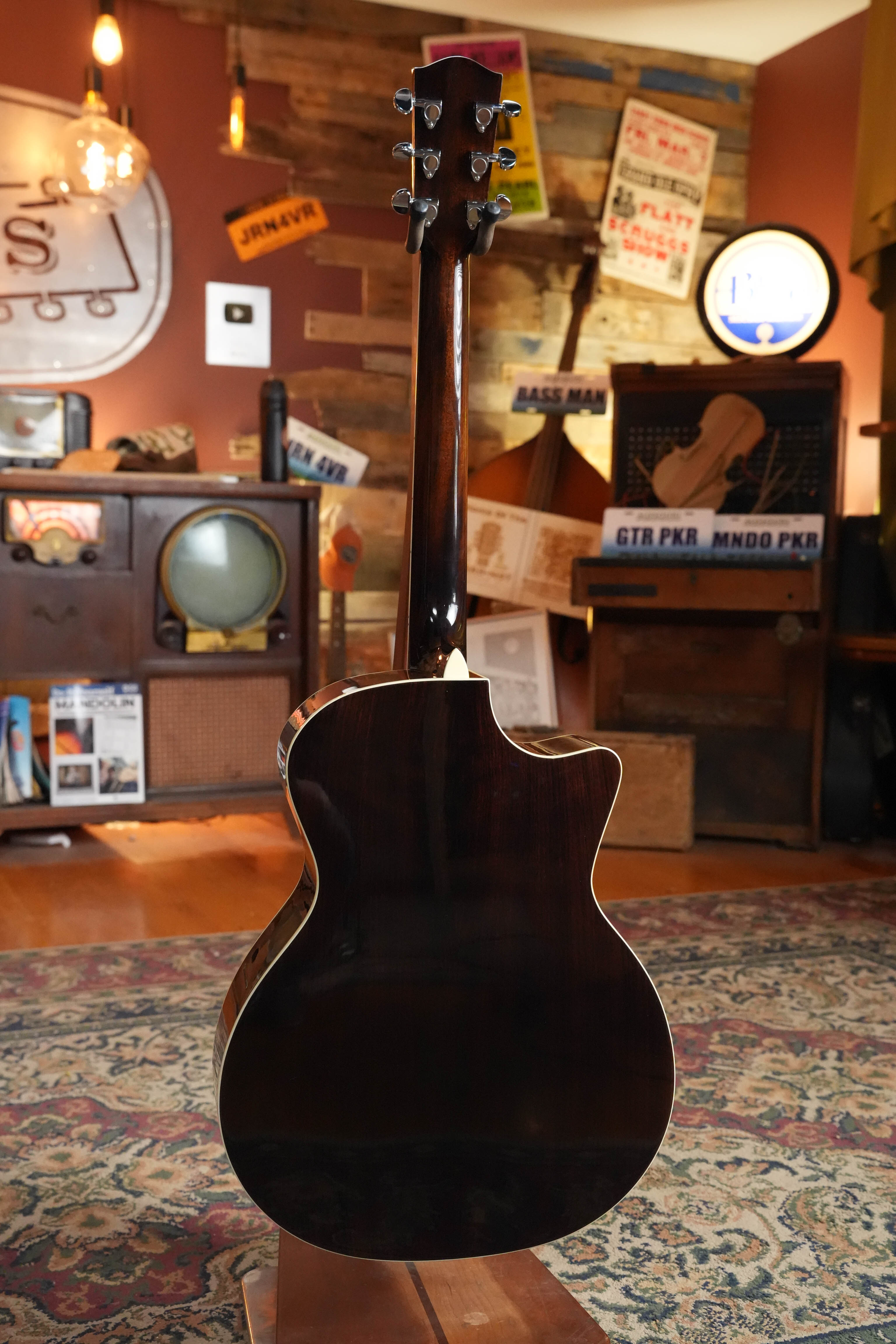 Eastman AC422LCE Sitka/Rosewood Left-Handed Cutaway Grand Auditorium Guitar w/LR Baggs Pickup #6040