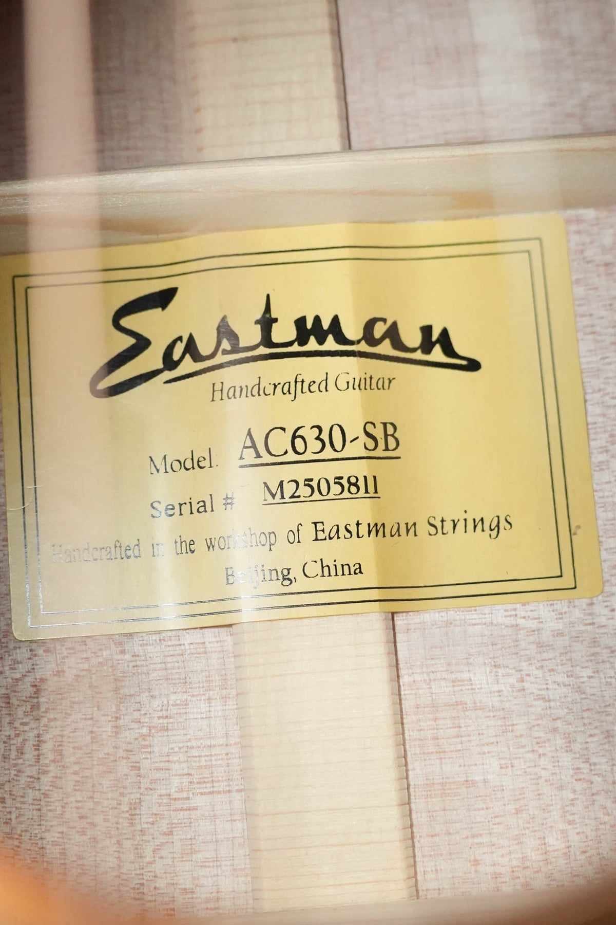 Eastman AC630-SB Sunburst Jumbo Acoustic Guitar #5811