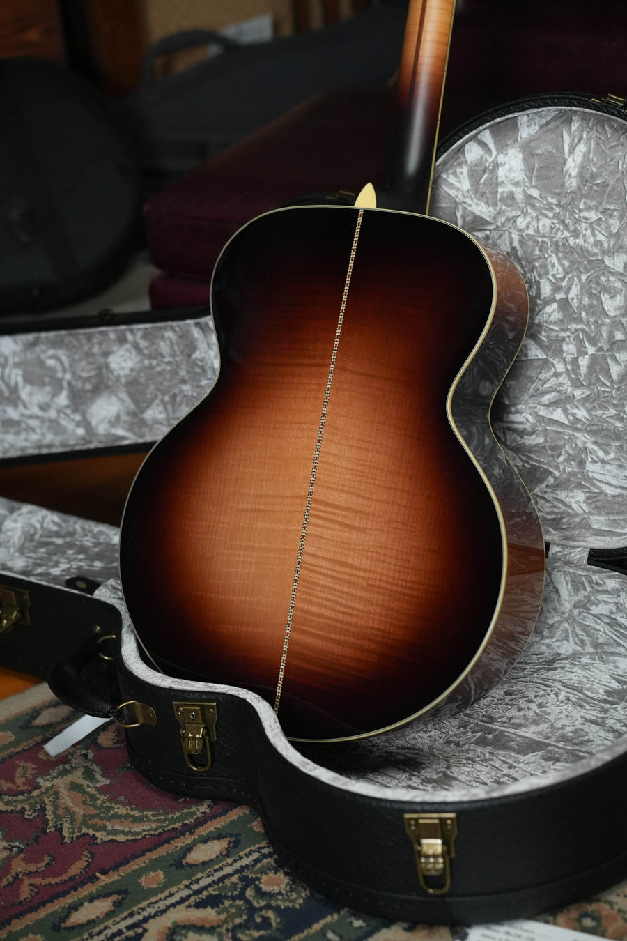 Eastman AC630-SB Sunburst Jumbo Acoustic Guitar #5811