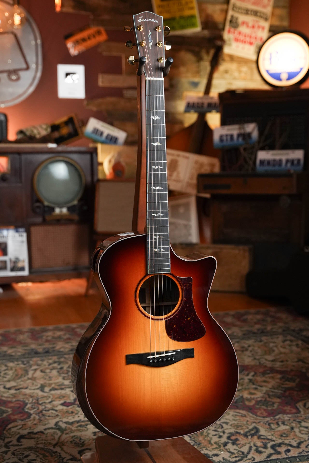 Eastman AC722CE-DF Dakota Fade Finish Grand Auditorium w/LR Baggs Pickup #4323
