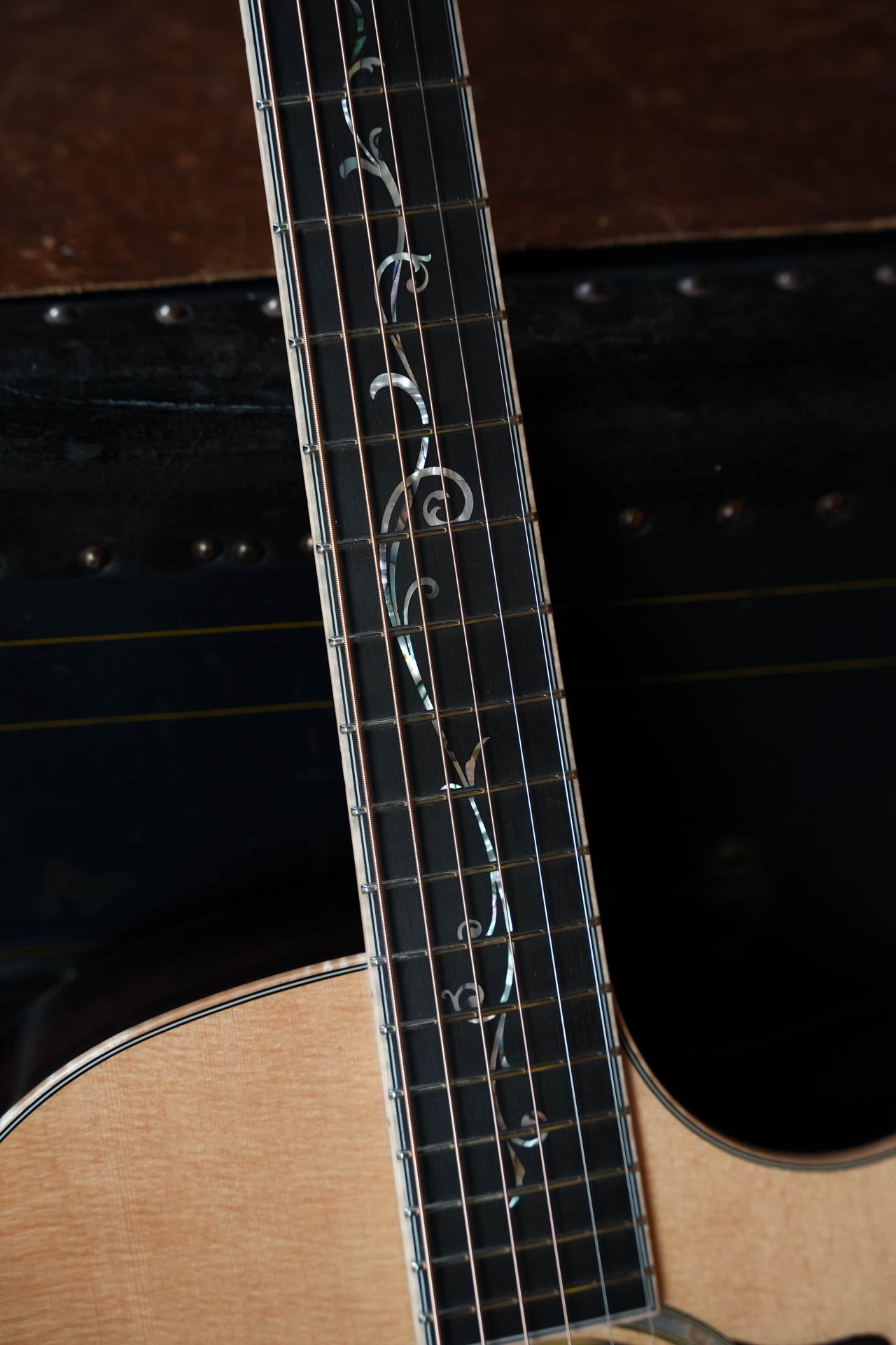 Eastman AC822CE Spruce/Rosewood Grand Auditorium Acoustic Guitar #1095