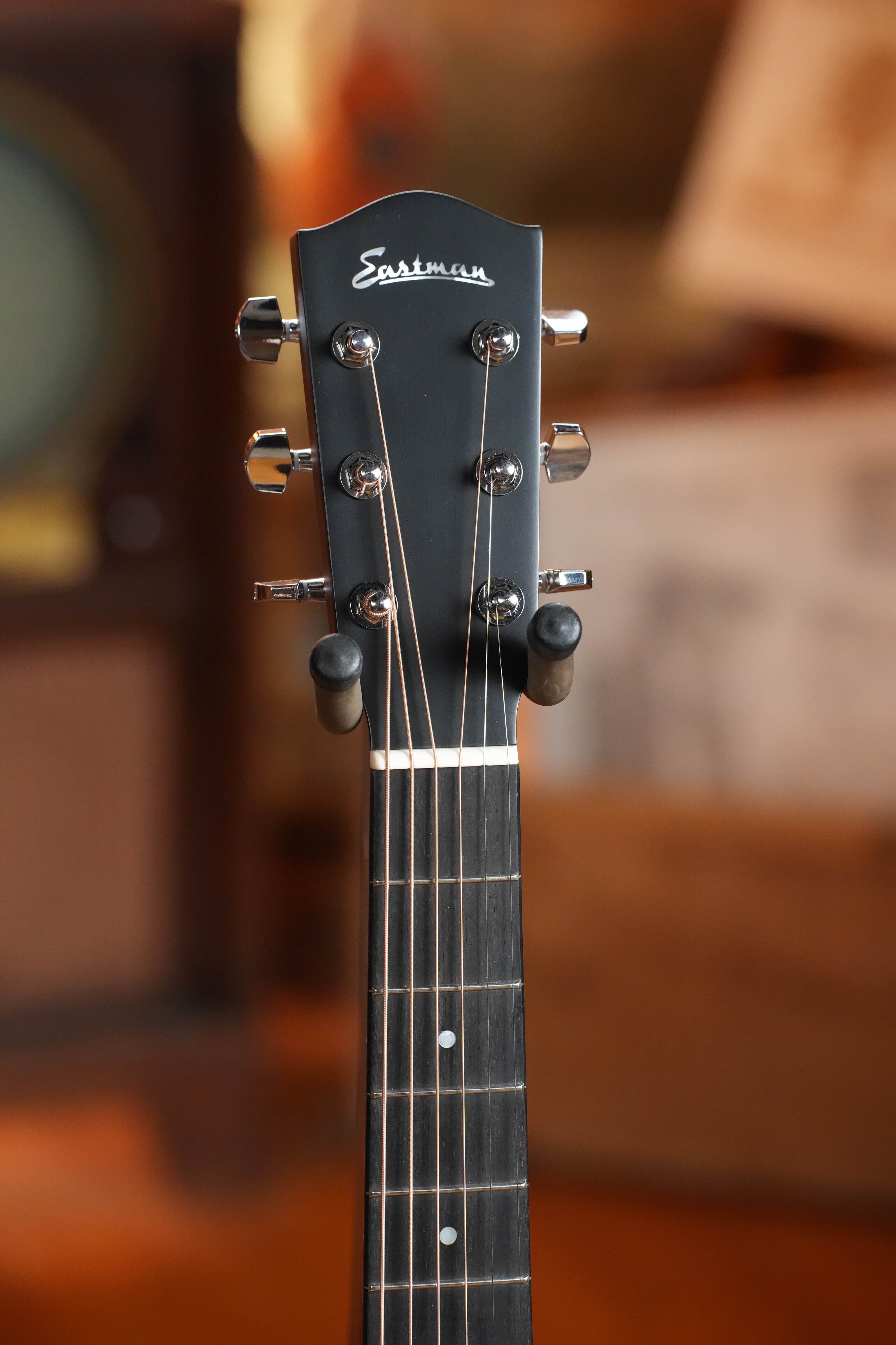 Eastman ACTG2E-DLX Sitka/Ovangkol Travel Guitar w/Fishman Pickup #2361