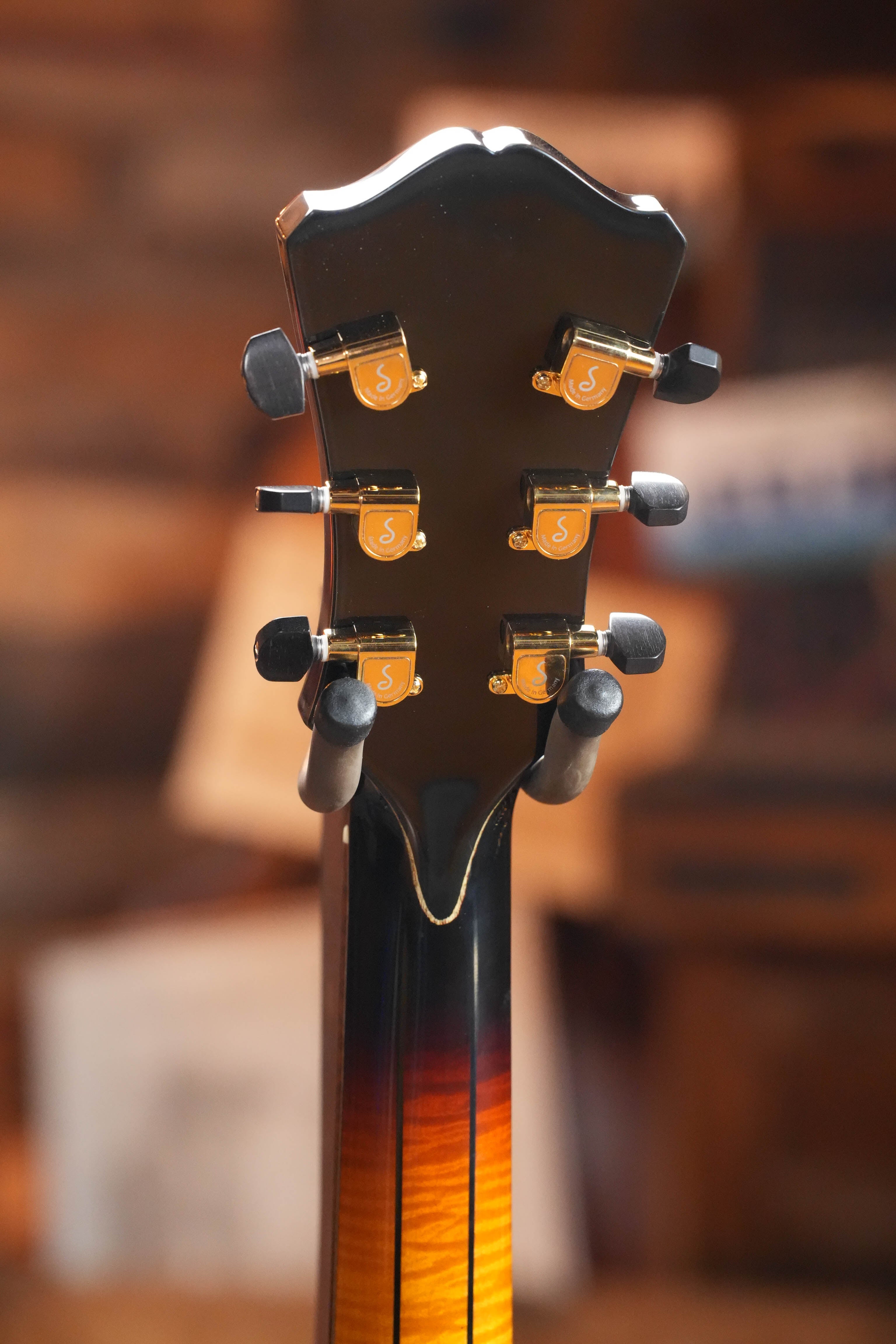 Eastman AR905CE Thermo-Cured Archtop Acoustic-Electric Guitar #0217