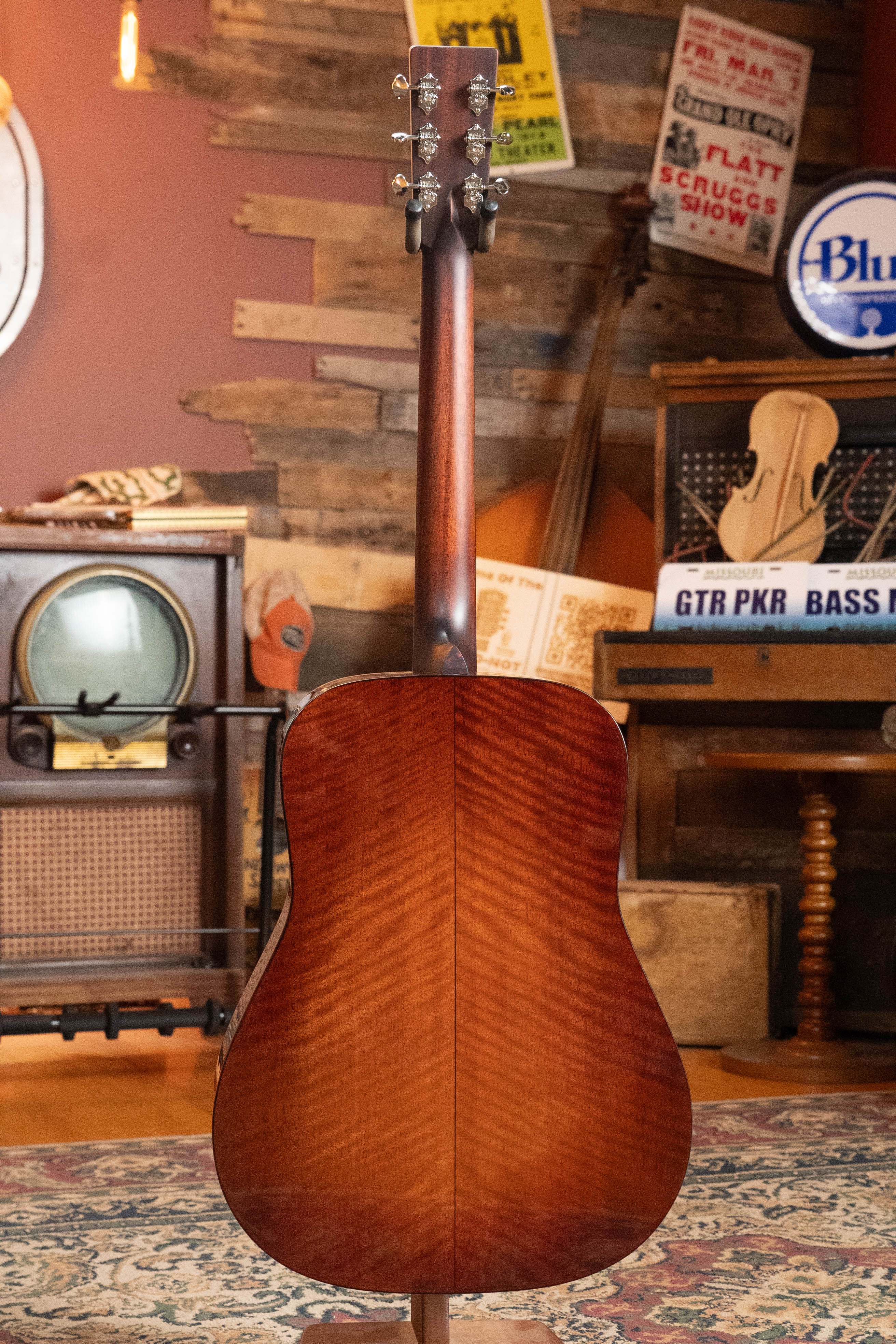 Eastman E10D-TC-SB Thermo-Cured Adirondack/Mahogany Sunburst Dreadnought Acoustic Guitar #0829