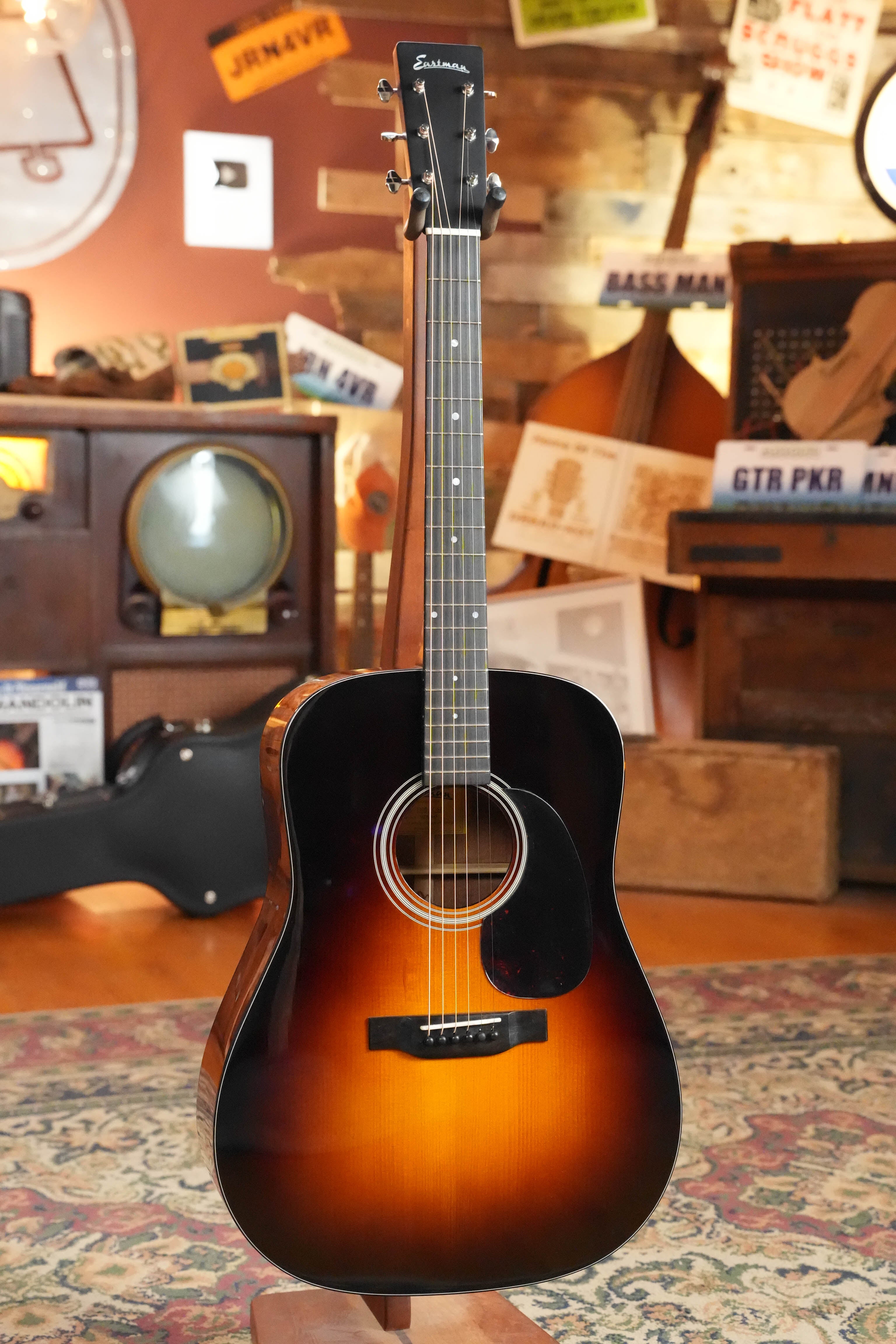 Eastman E10D-TC-SB Thermo-Cured Adirondack/Mahogany Sunburst Dreadnought Acoustic Guitar #6445