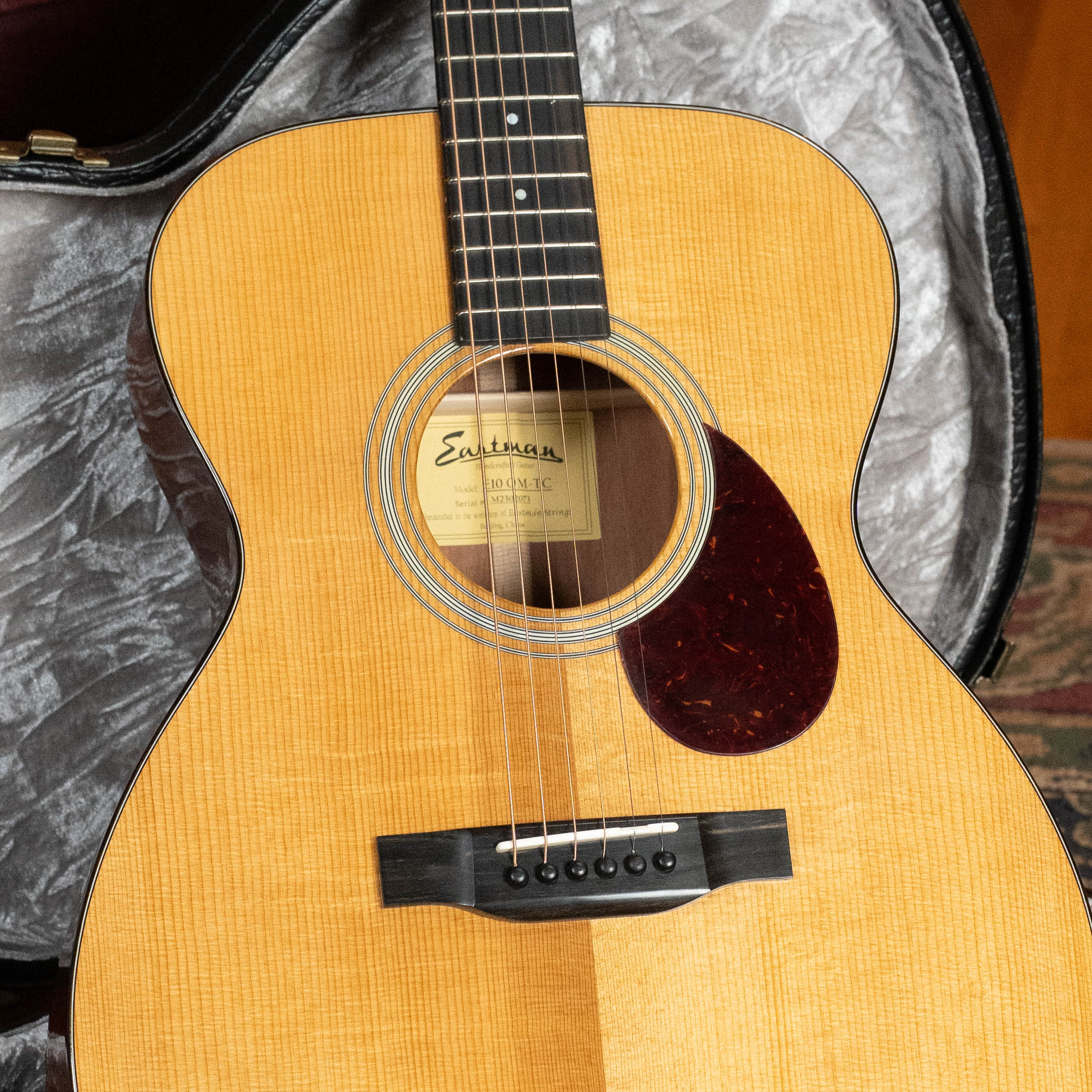 Eastman E10OM-TC Thermo-Cured Adirondack/Mahogany Orchestra Model Acoustic Guitar #2073