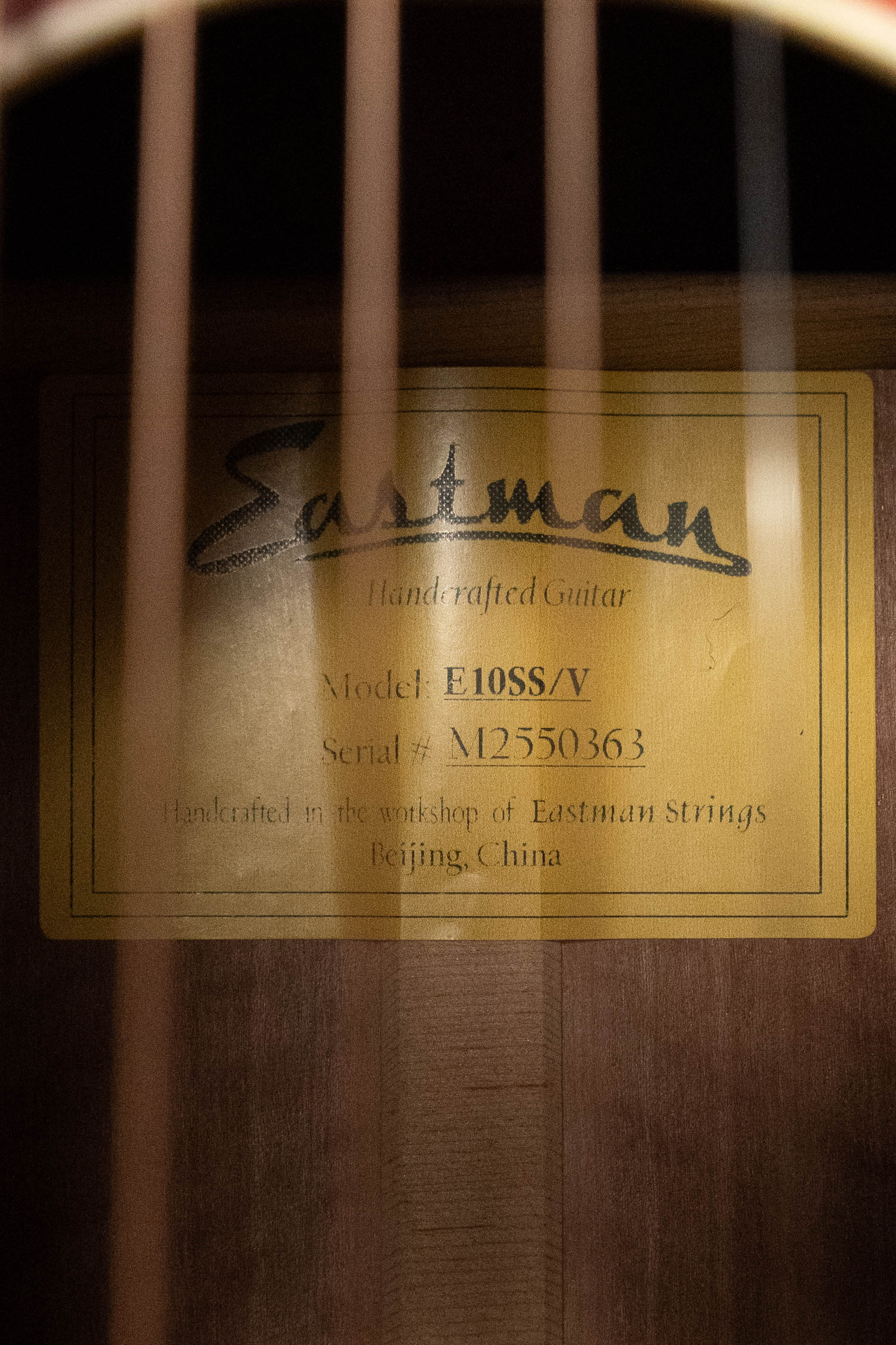 Eastman E10SS/V Adirondack/Mahogany Antique Classic Finish Slope Shoulder Dreadnought Acoustic Guitar #0363