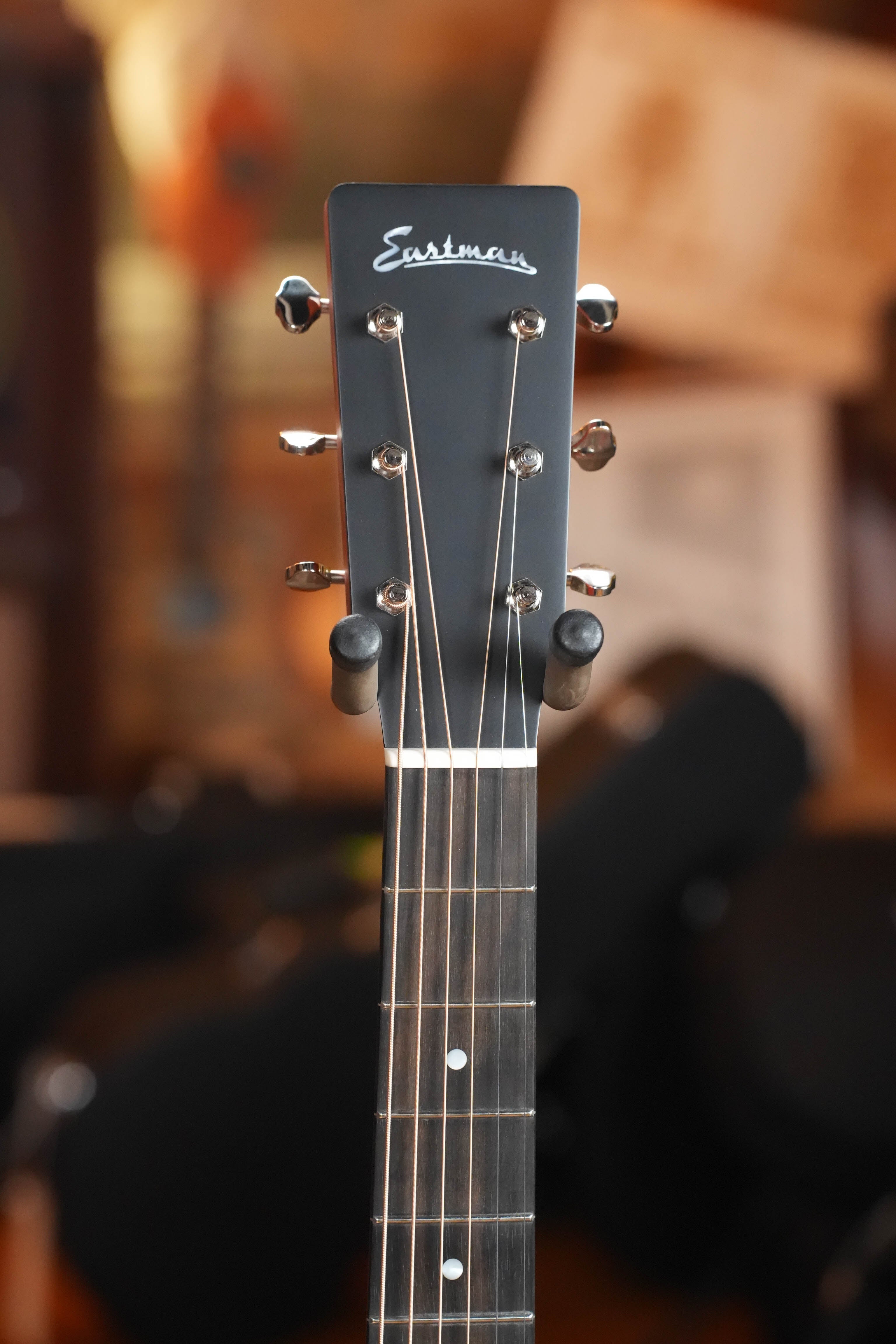 Eastman E1D-CLA Classic Finish Dreadnought Acoustic Guitar #9430