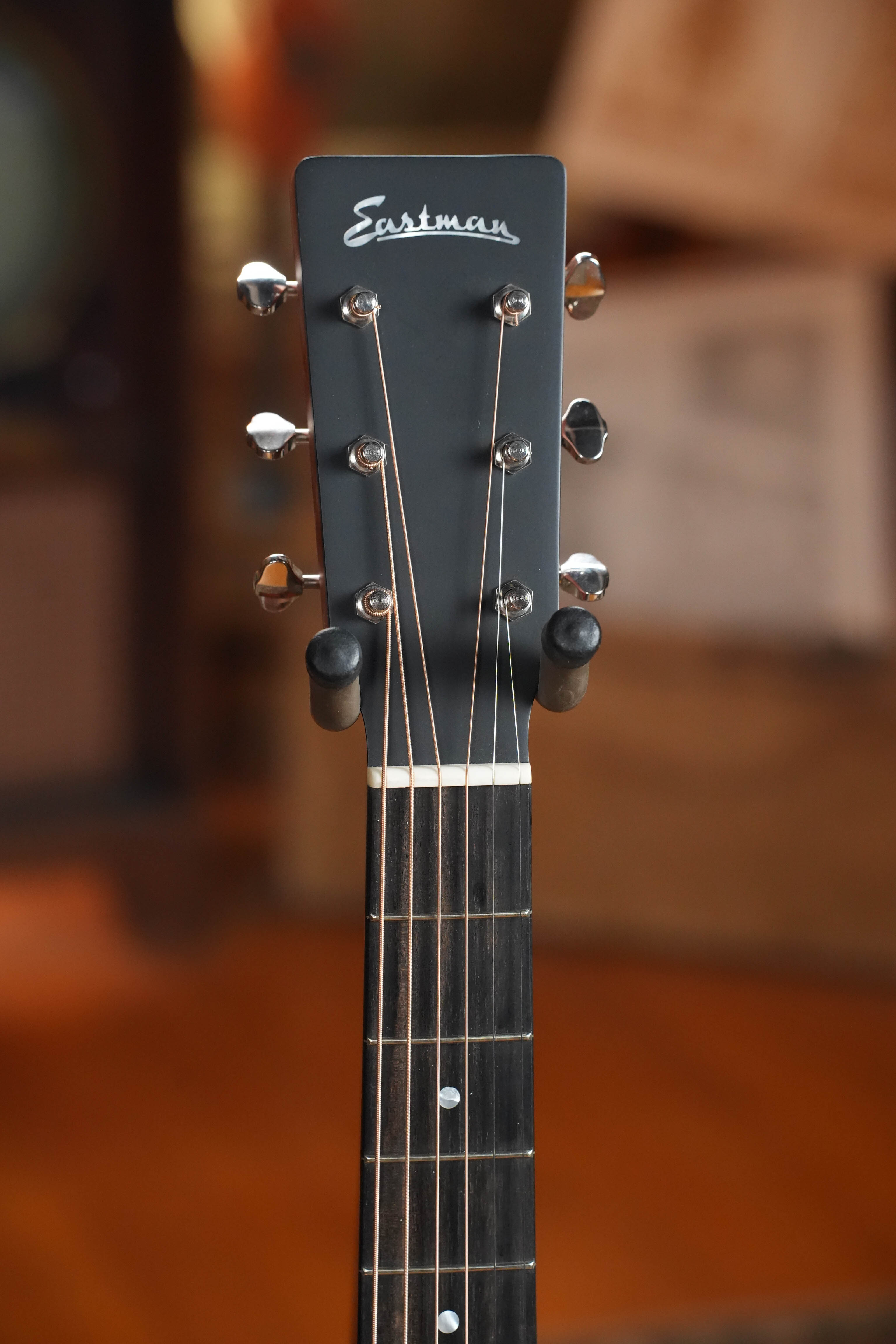 Eastman E1D-DLX Natural Gloss Dreadnought Acoustic Guitar w/Electronics #6217