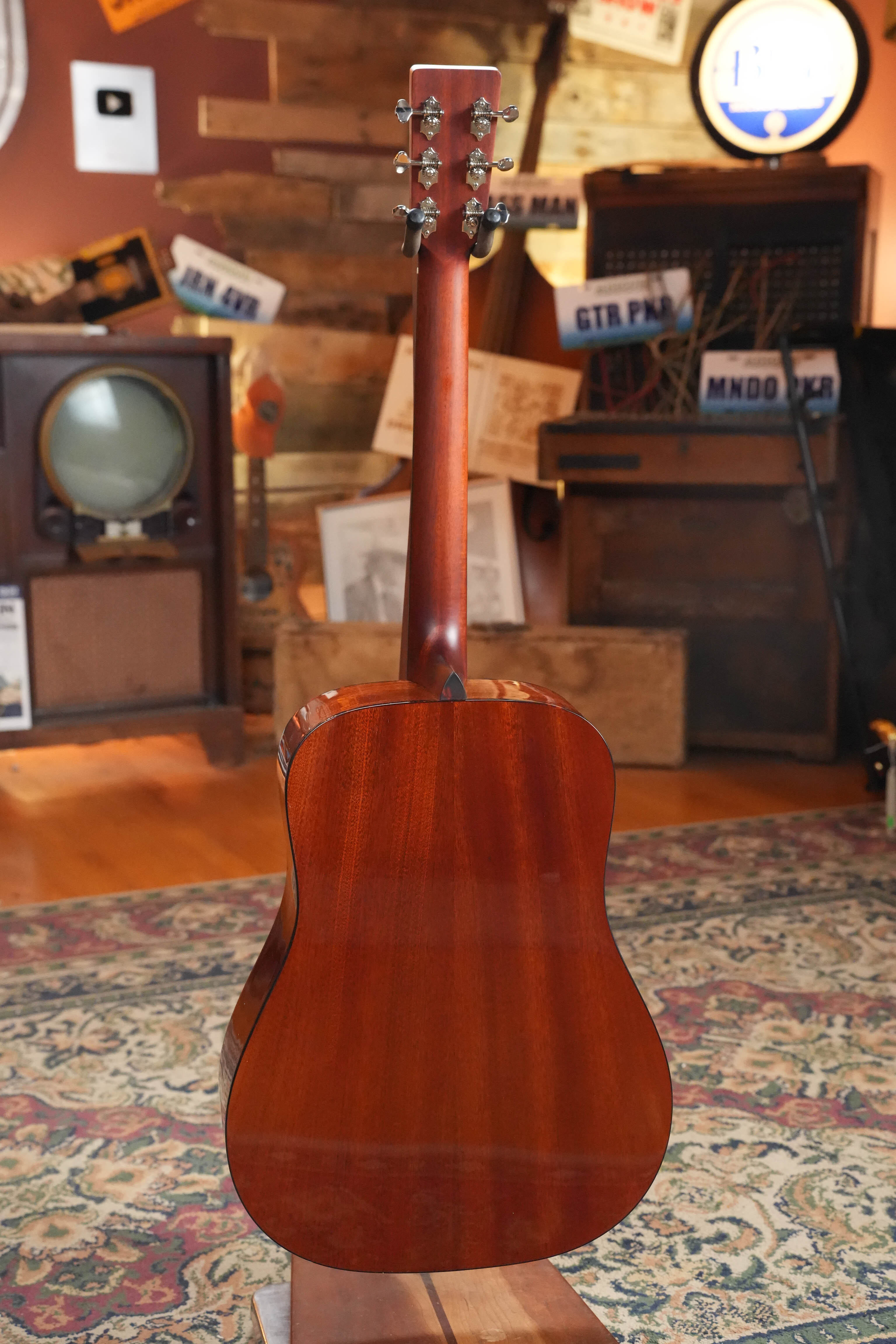 Eastman E1D-DLX Natural Gloss Dreadnought Acoustic Guitar w/Electronics #6217