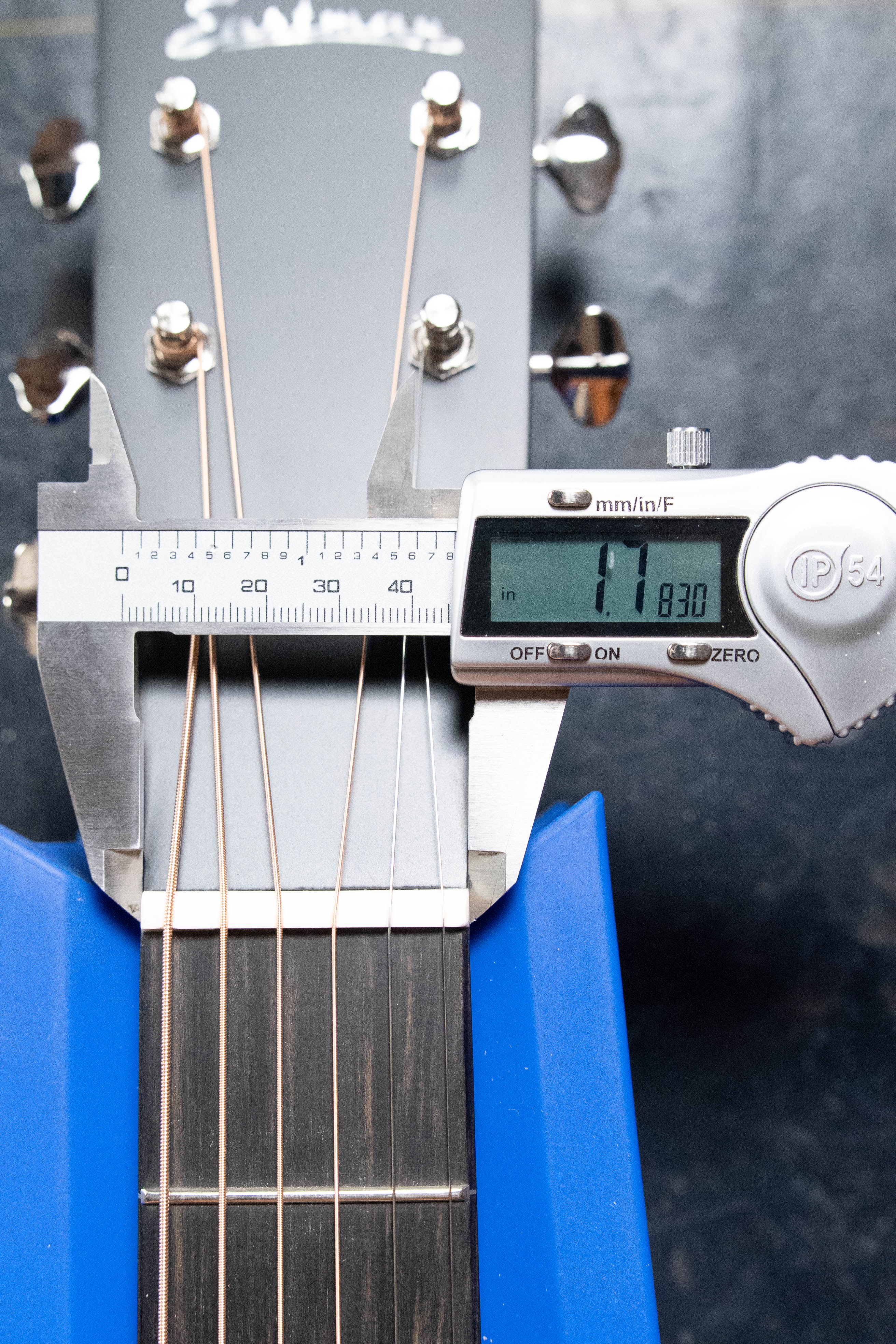 Eastman E1D-DLX Sitka/Sapele Dreadnought Guitar w/Fishman Pickup #5654