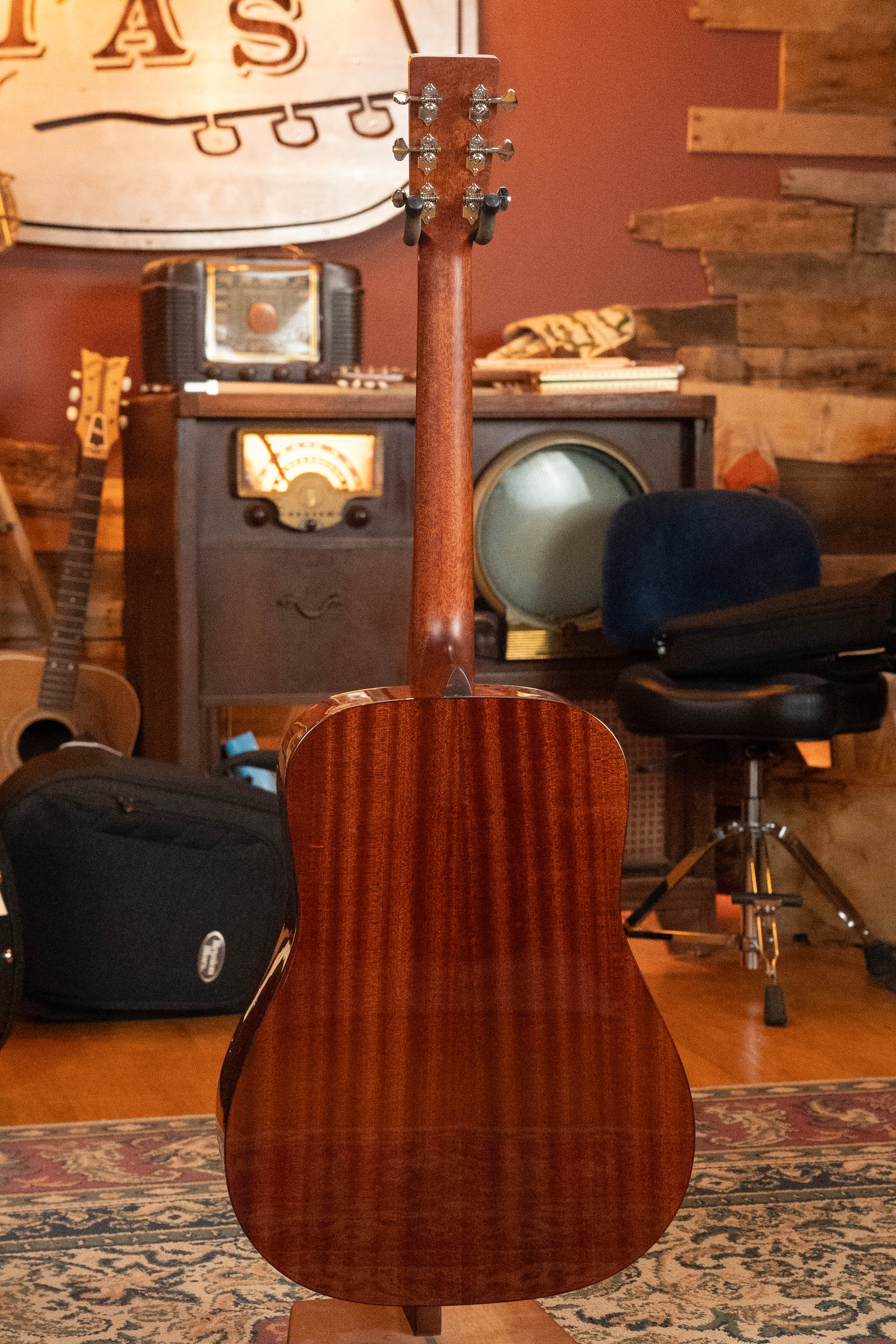 Eastman E1D-DLX Sitka/Sapele Dreadnought Guitar w/Fishman Pickup #6216