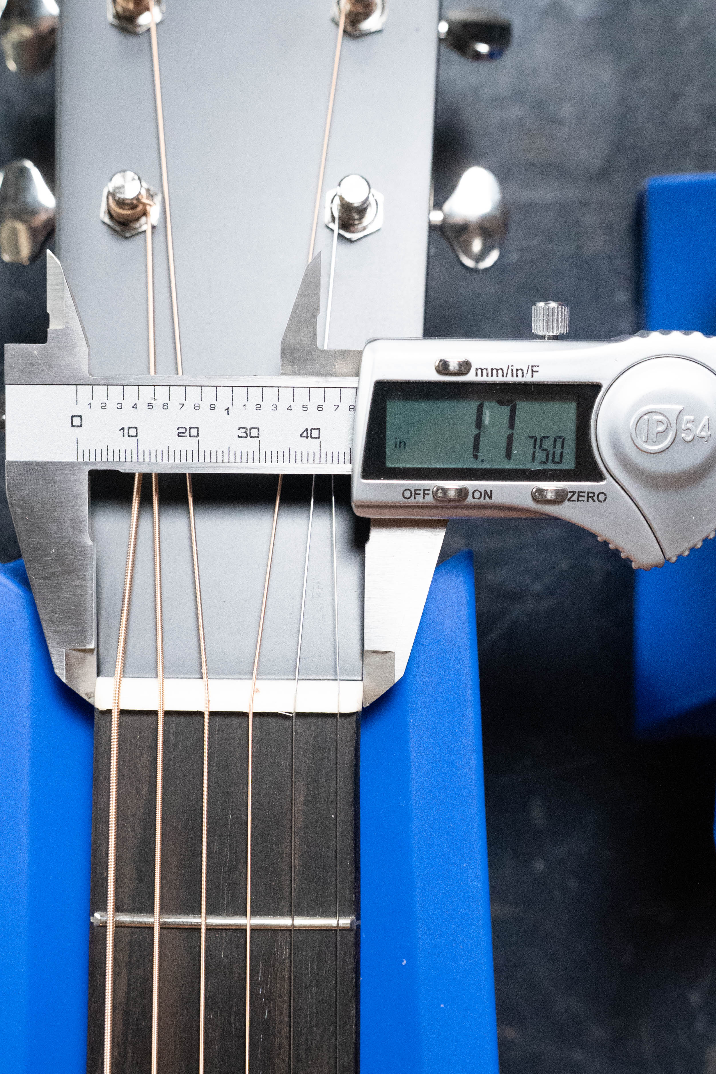 Eastman E1D-DLX Sitka/Sapele Dreadnought Guitar w/Fishman Pickup #7725