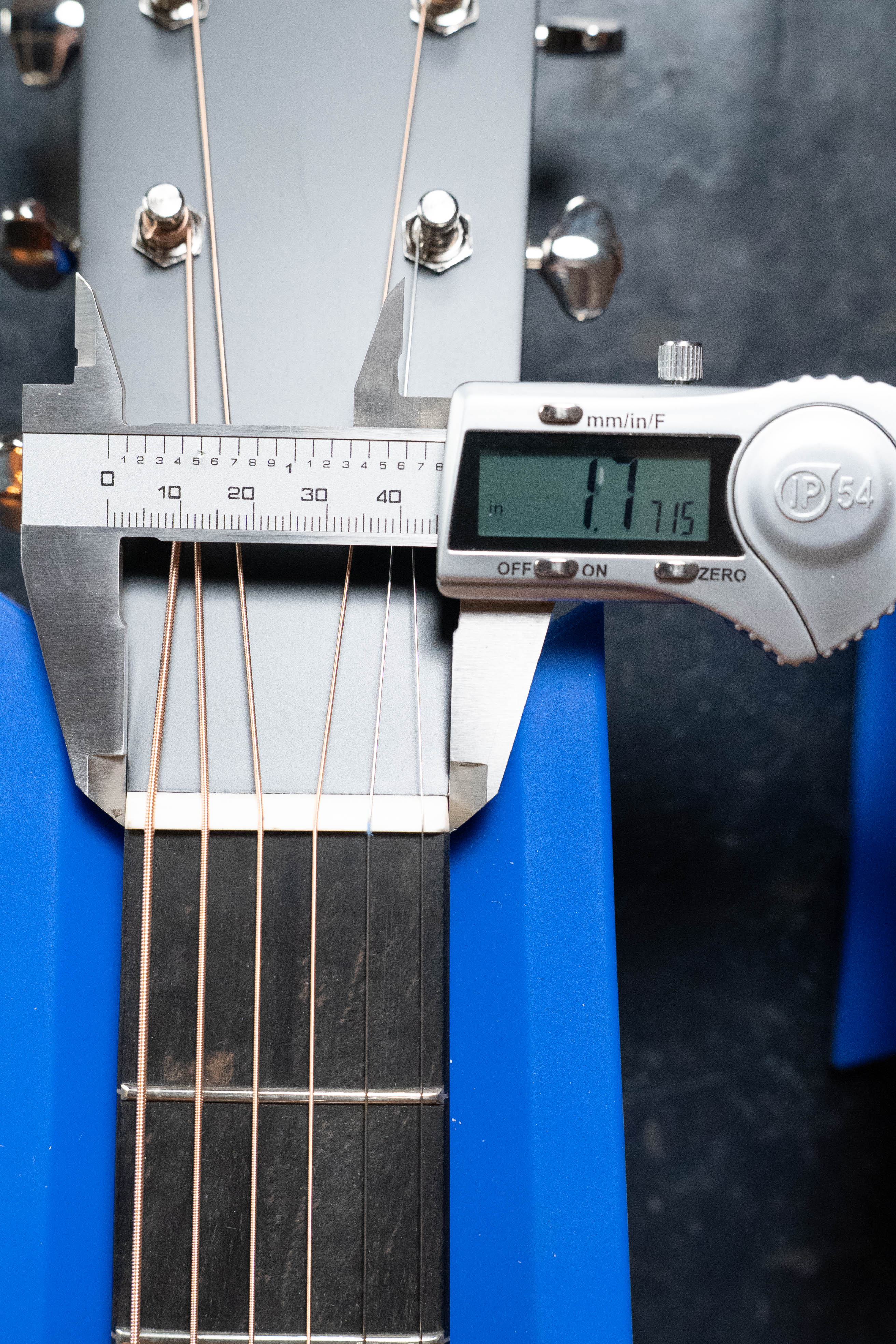 Eastman E1D-DLX Sitka/Sapele Dreadnought Guitar w/Fishman Pickup #8436